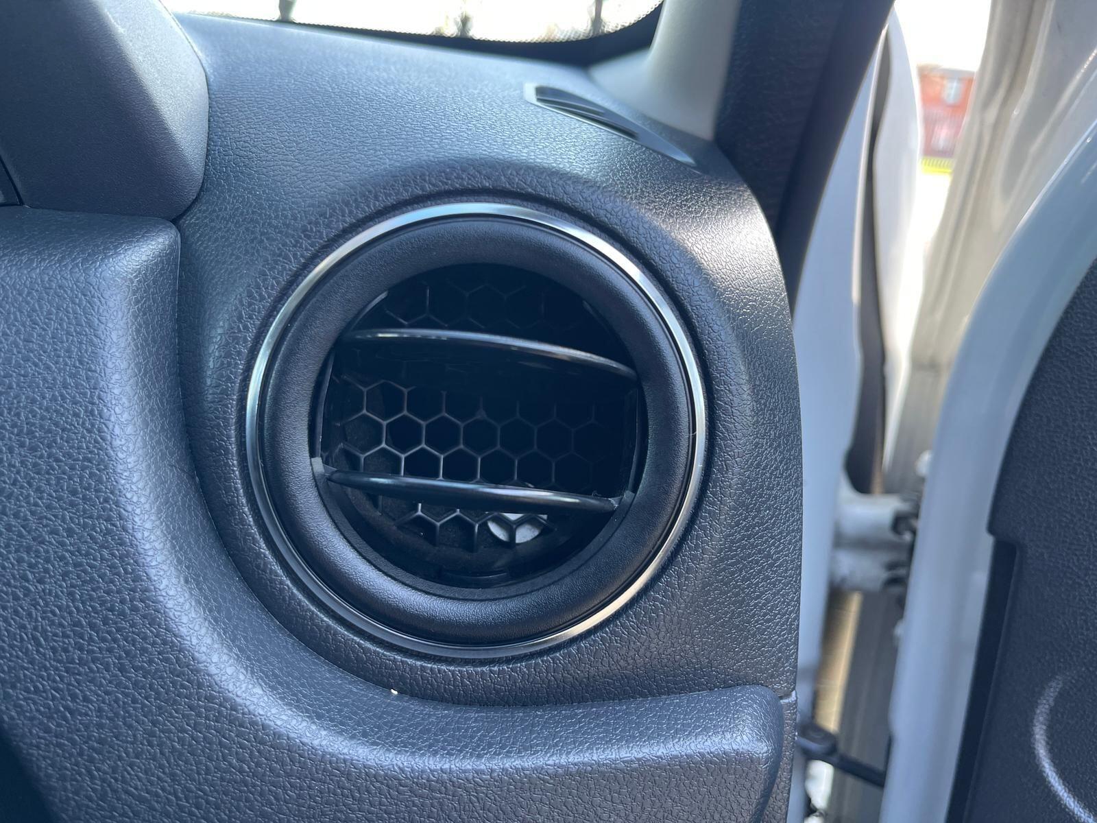 Dacia Duster - Image 31