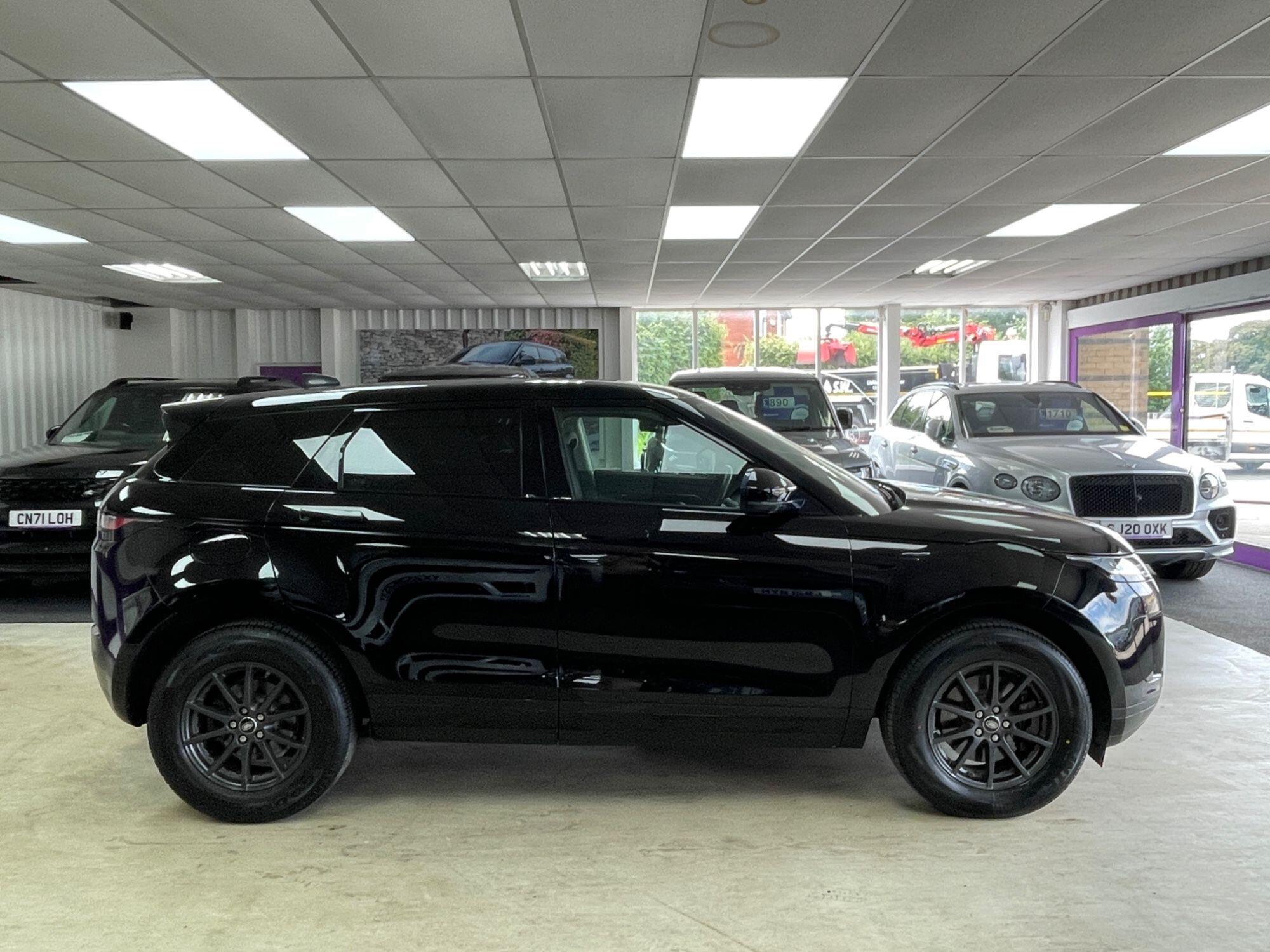 Land Rover Range Rover Evoque - Image 12