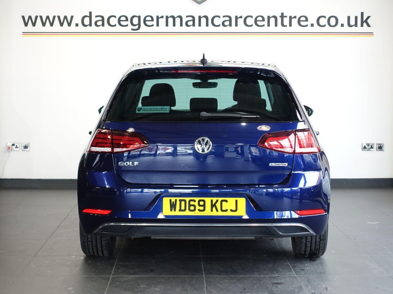 Volkswagen Golf - Image 7