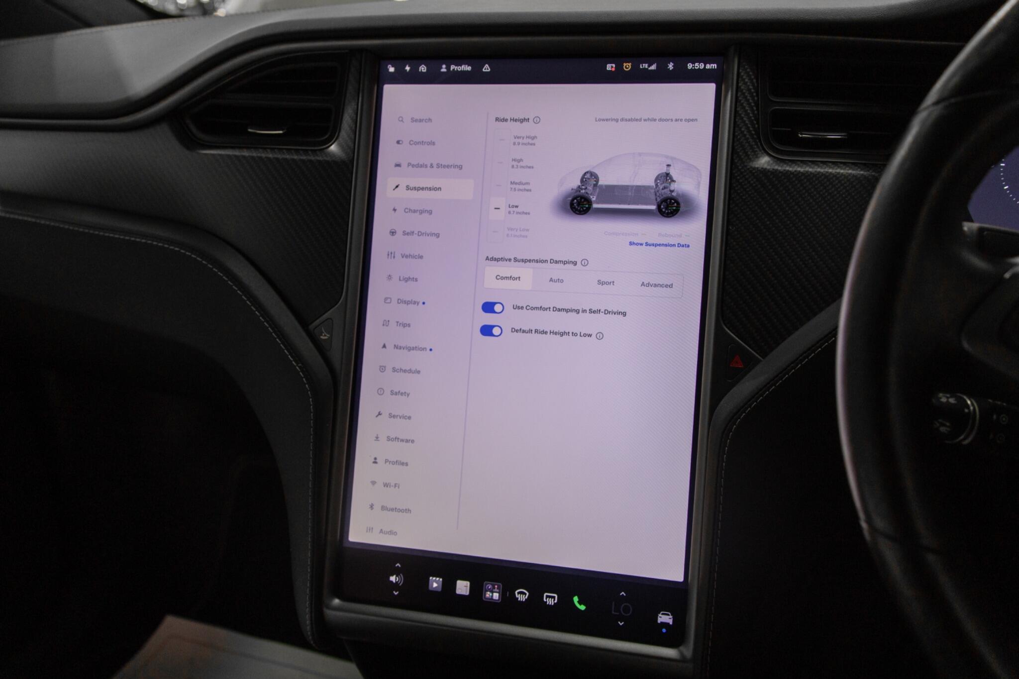 Tesla Model X - Image 15