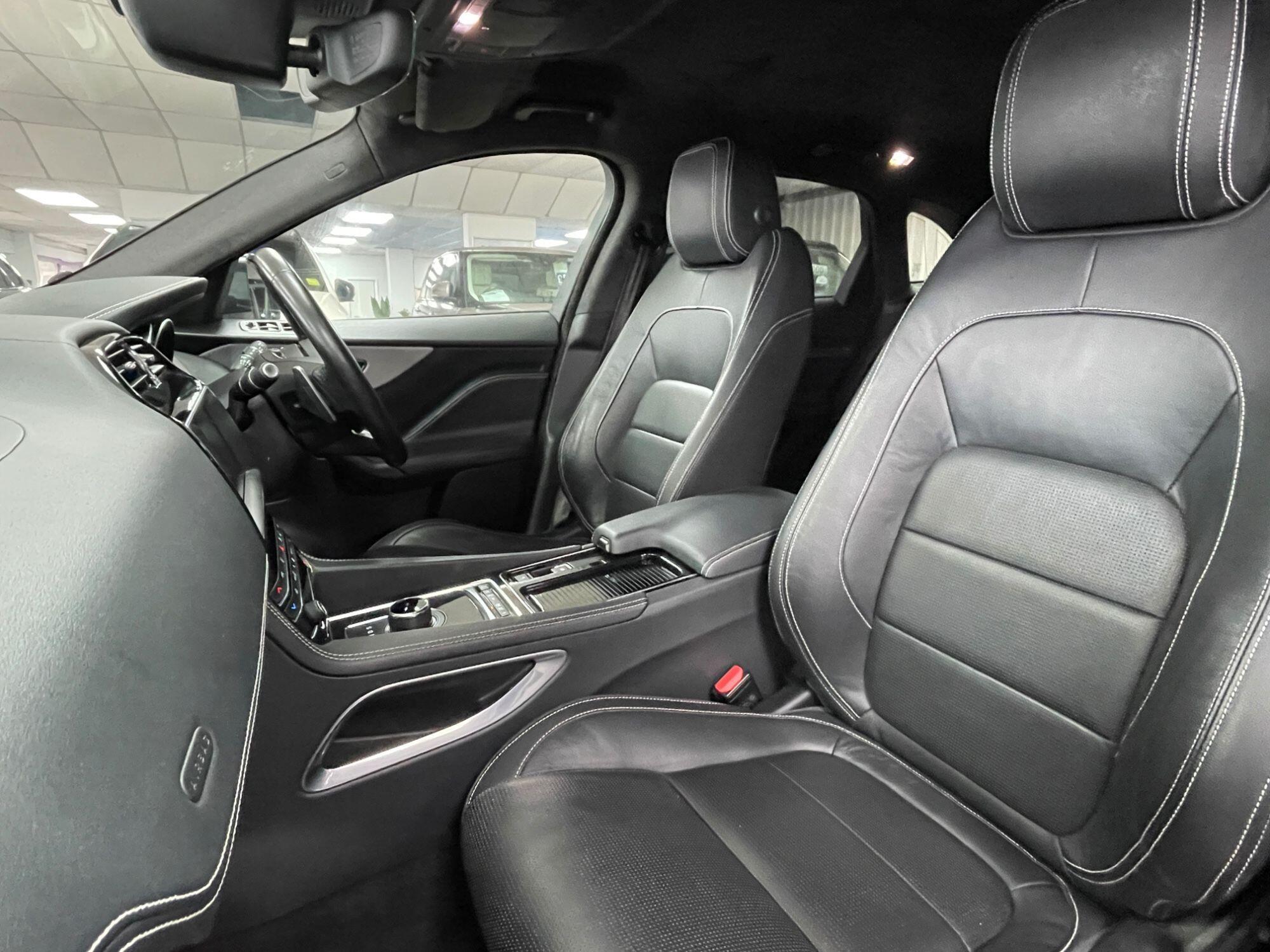 Jaguar F-Pace - Image 34