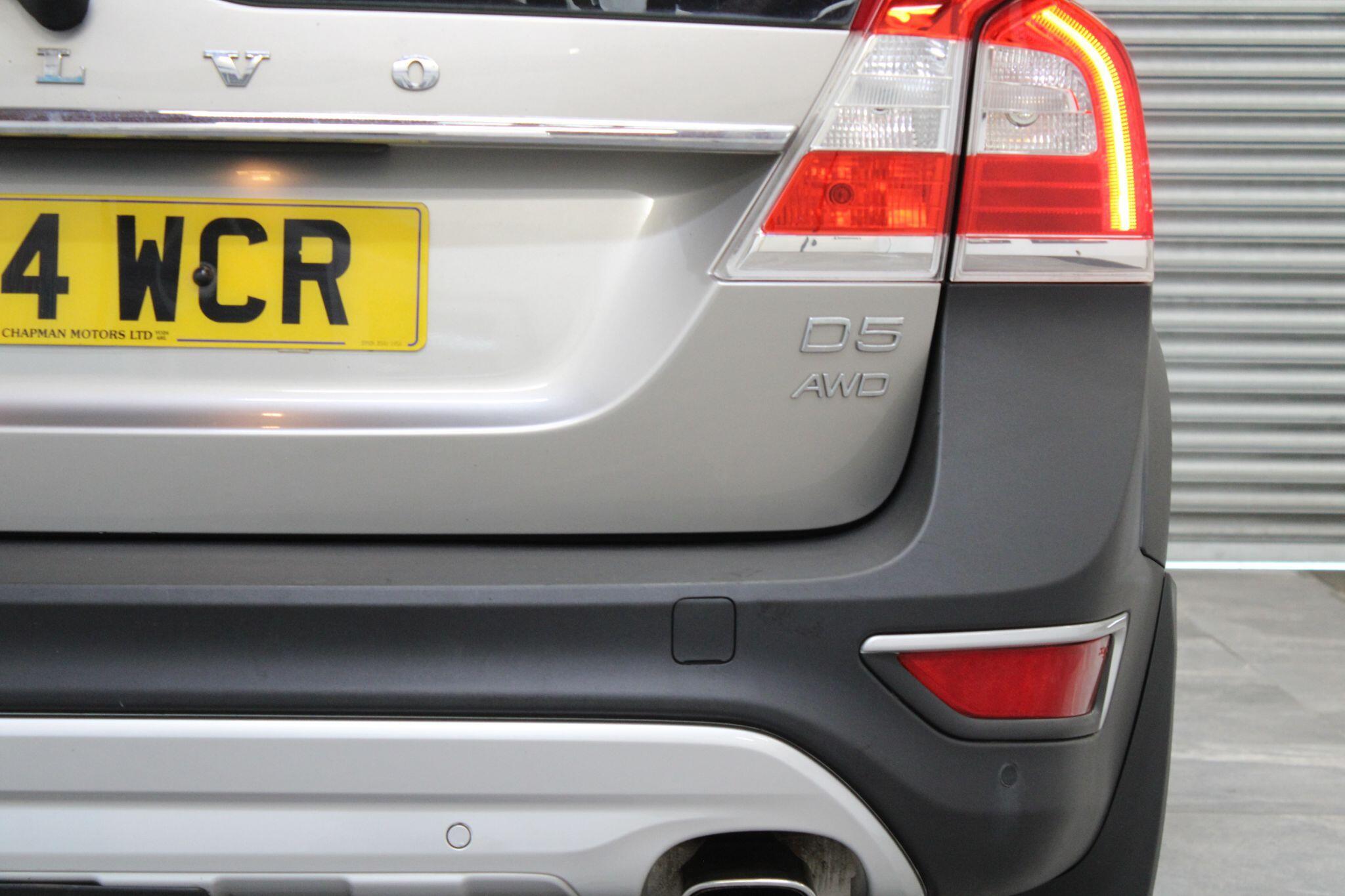 Volvo XC70 - Image 15