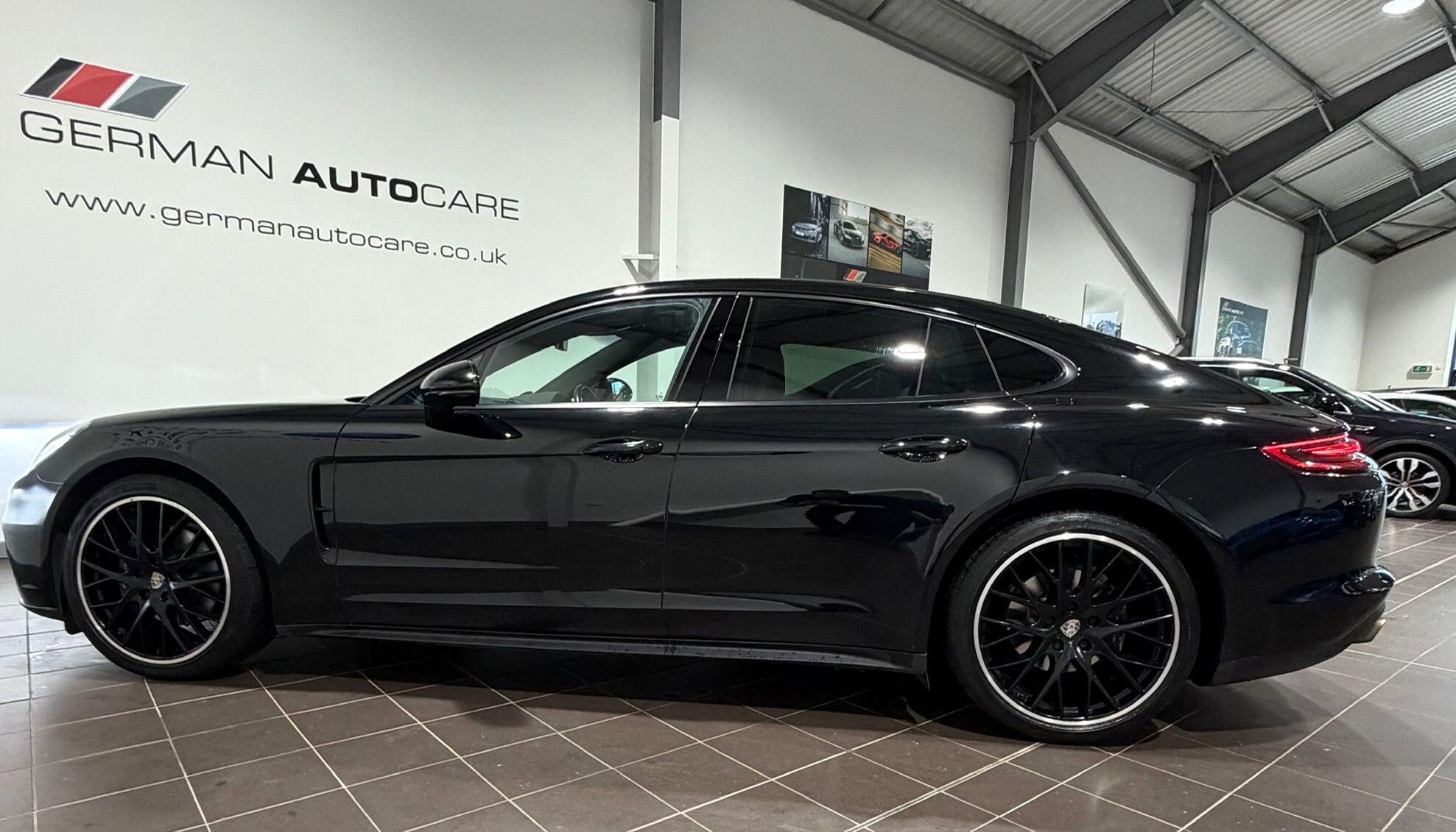 Porsche Panamera - Image 6