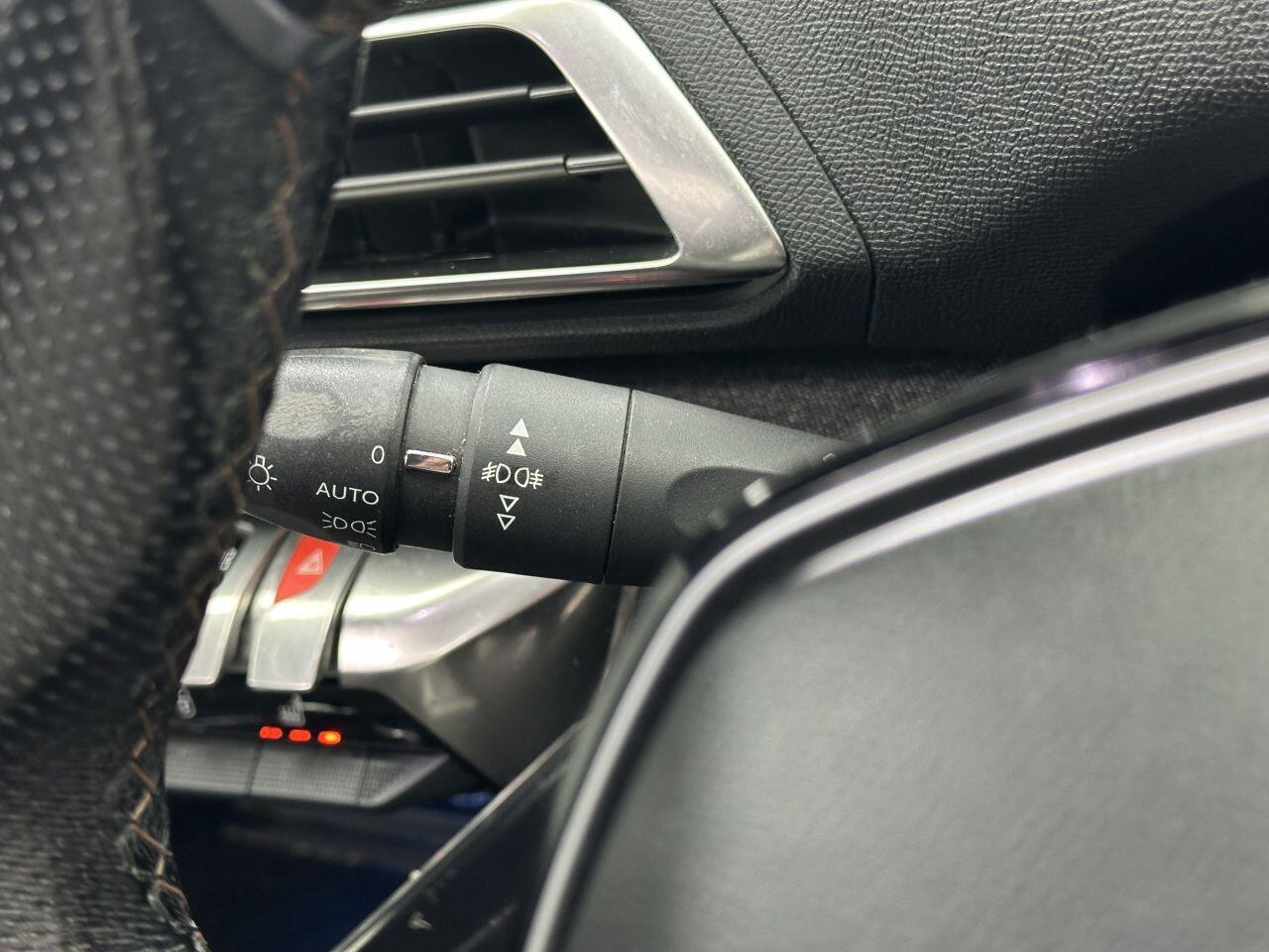 Peugeot 5008 - Image 43