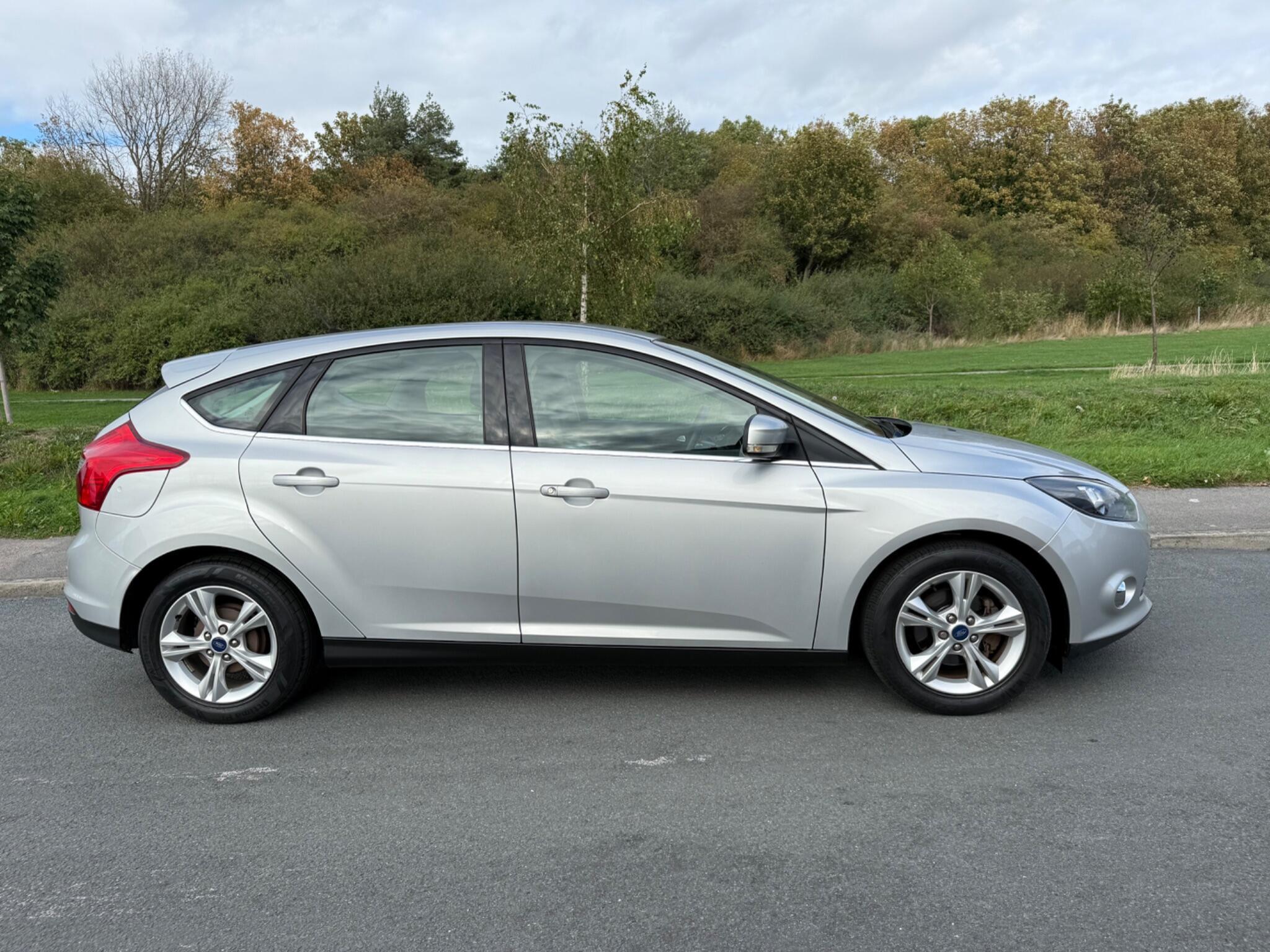 Ford Focus - Image 2