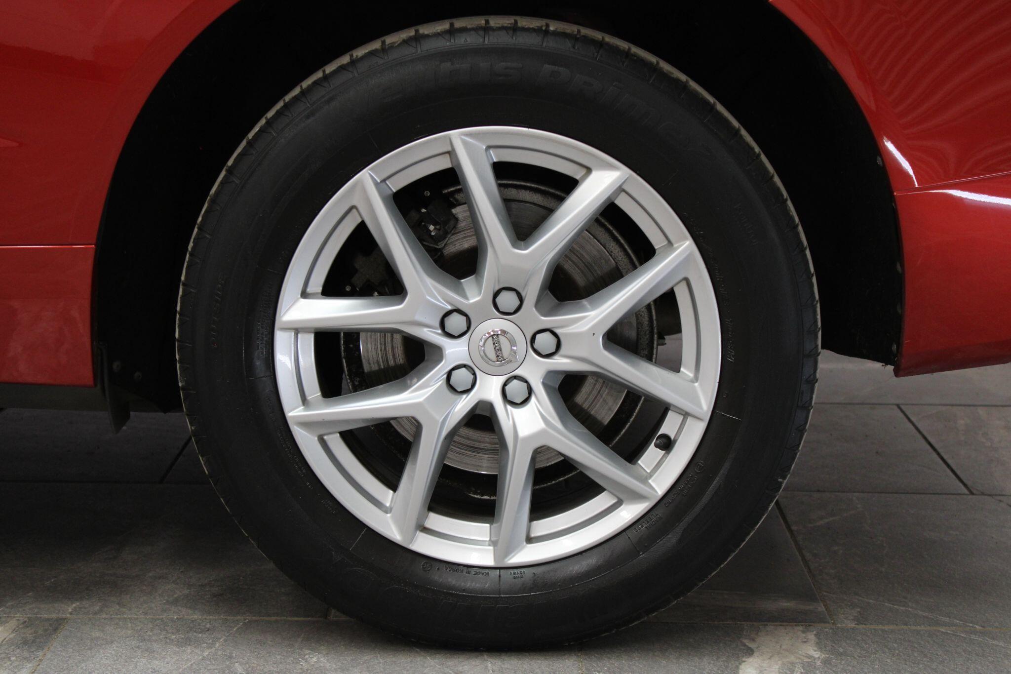 Volvo XC60 - Image 20