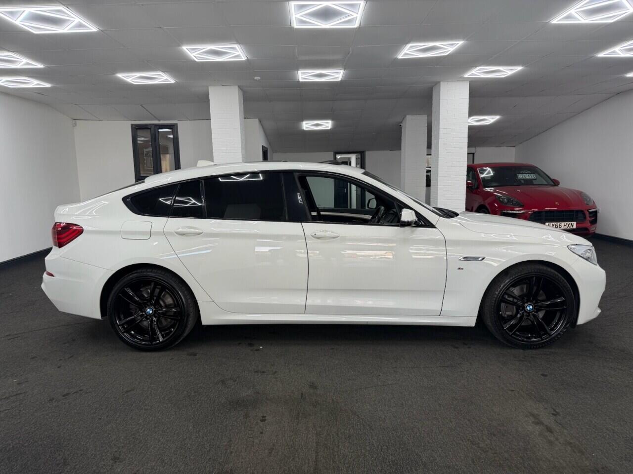 BMW 5 SERIES GRAN TURISMO - Image 3
