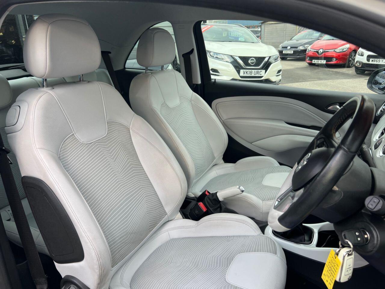 Vauxhall ADAM - Image 14