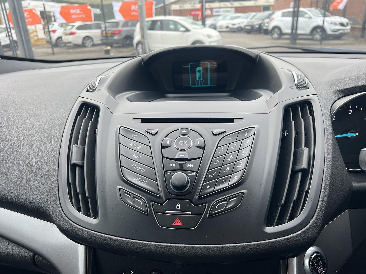 Ford Kuga - Image 15
