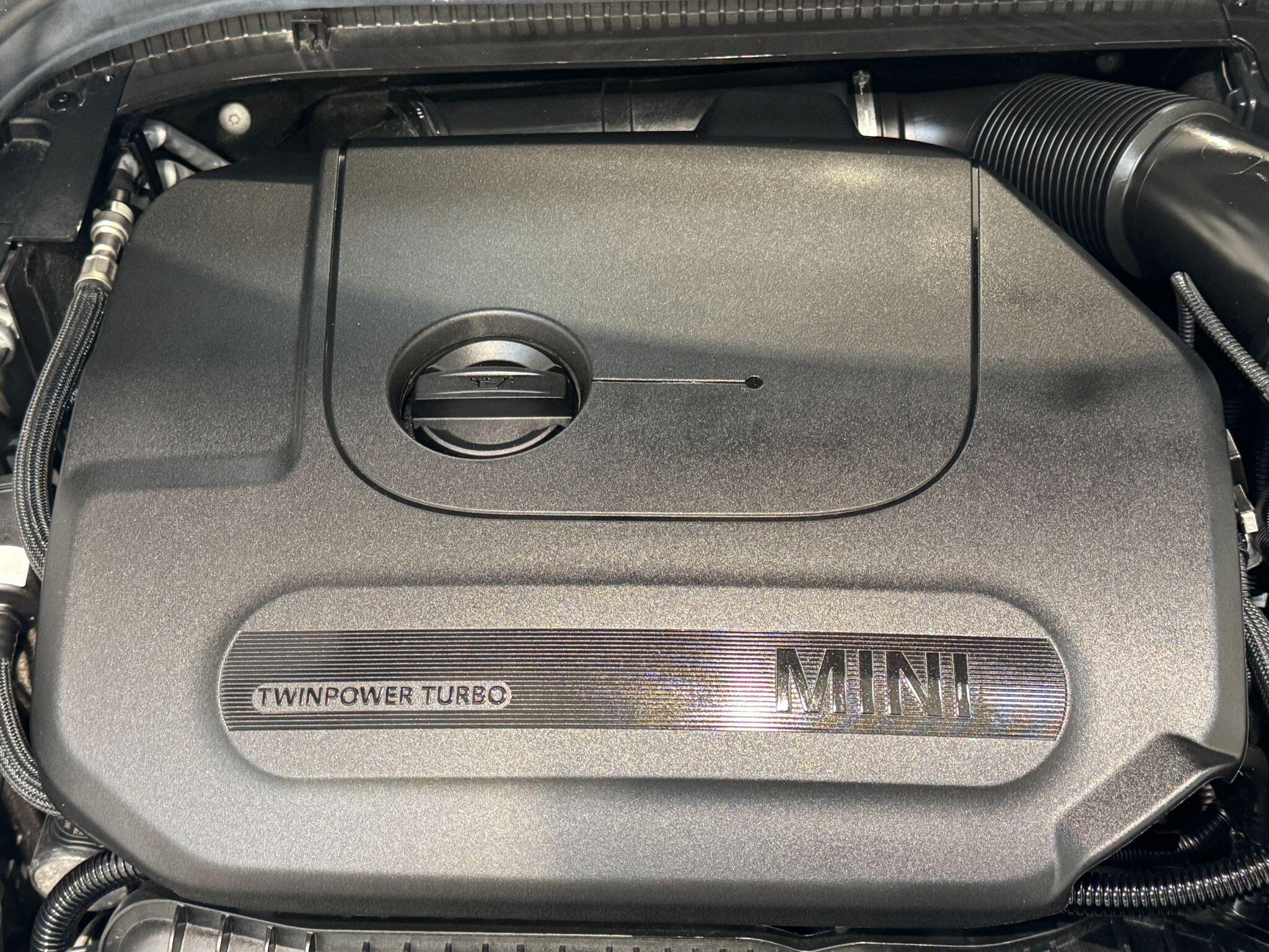 MINI Hatch - Image 31