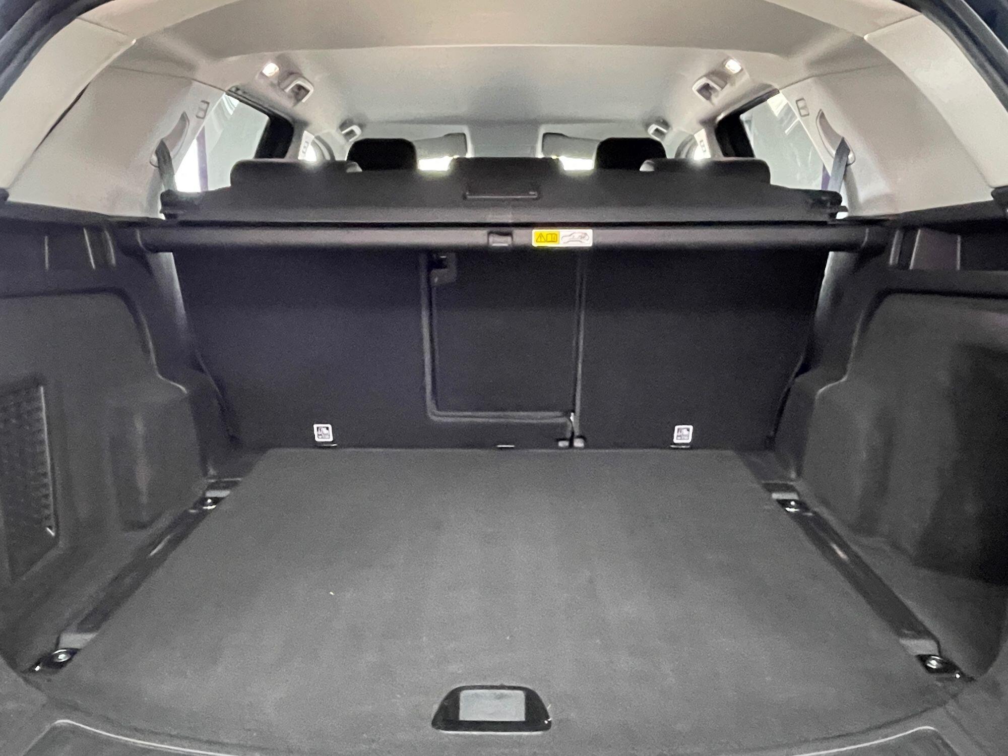 Land Rover DISCOVERY SPORT - Image 17