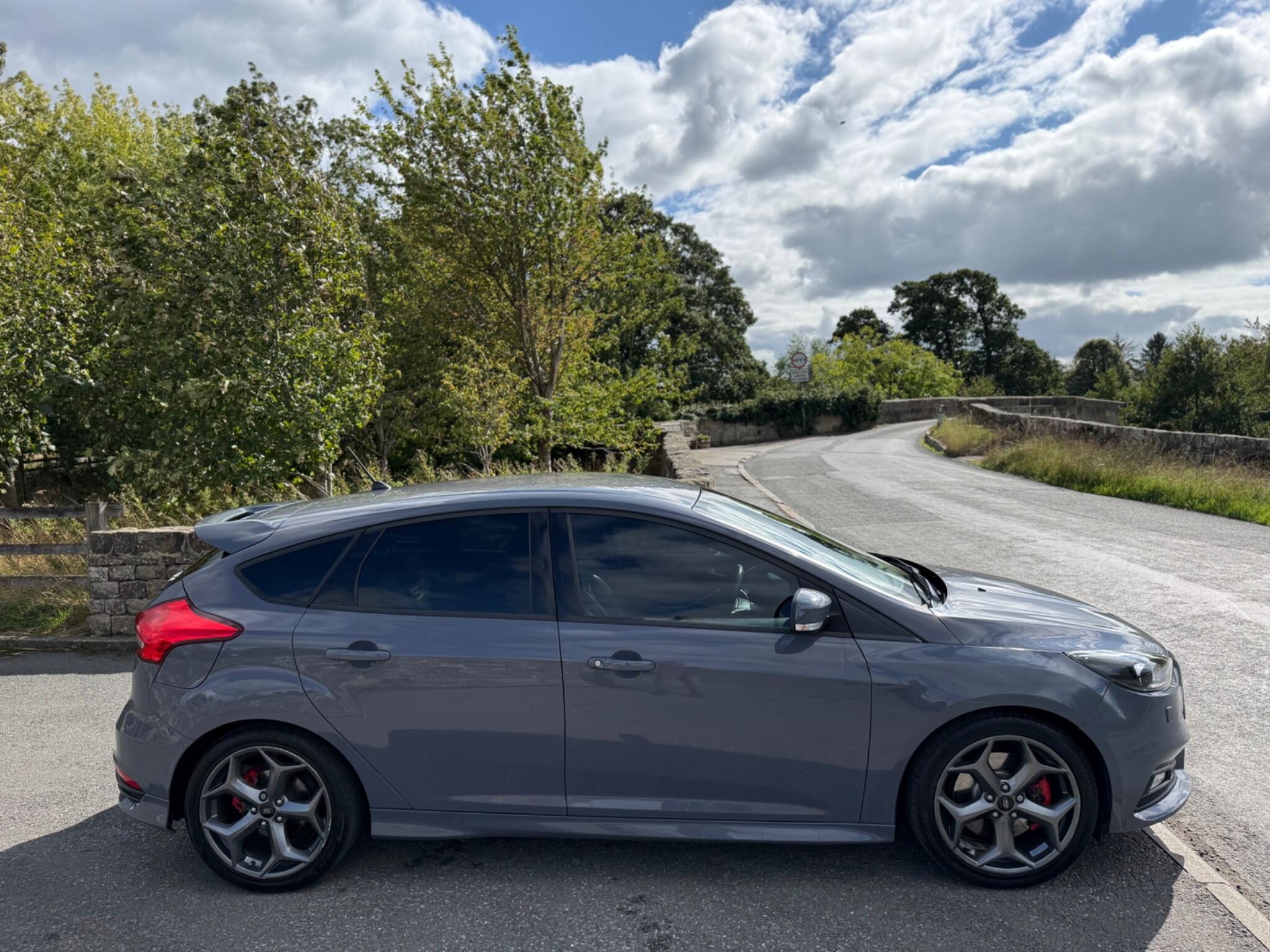 Ford Focus - Image 4