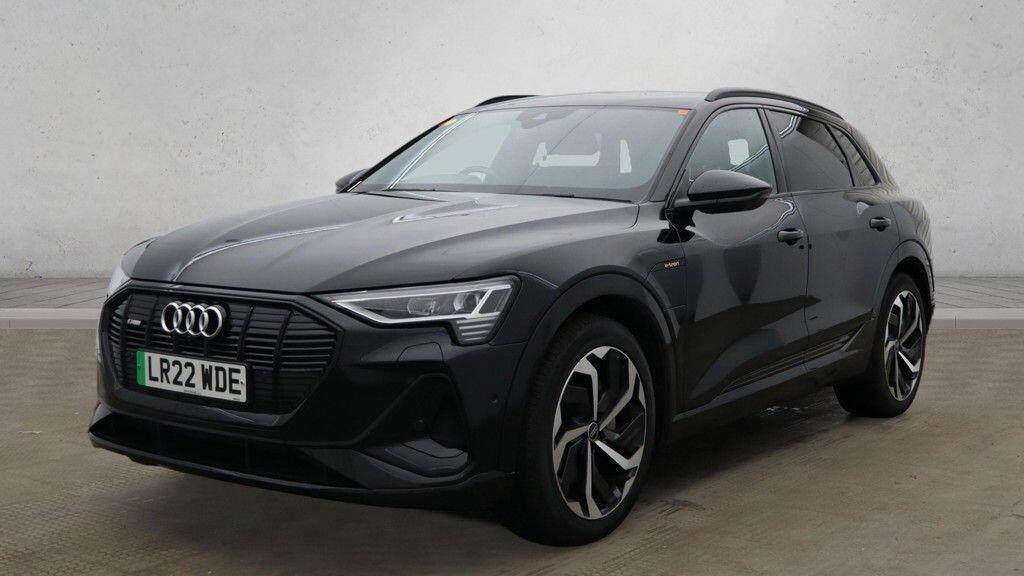 Audi E-Tron - Image 2