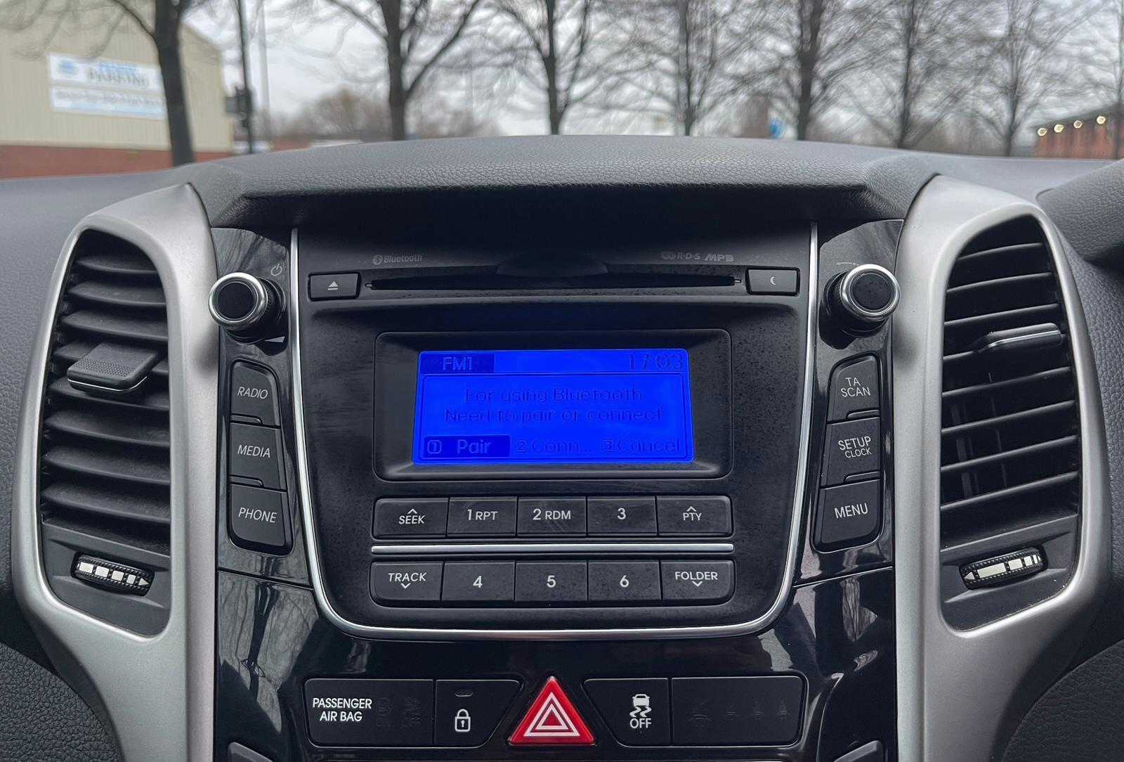 Hyundai i30 - Image 35