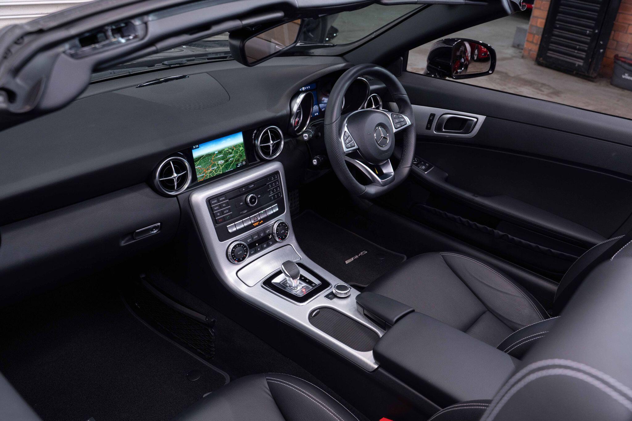 Mercedes SLC - Image 10
