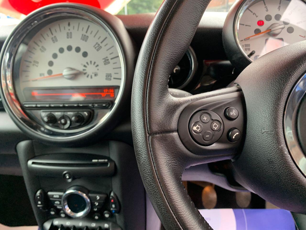 MINI Clubman - Image 11