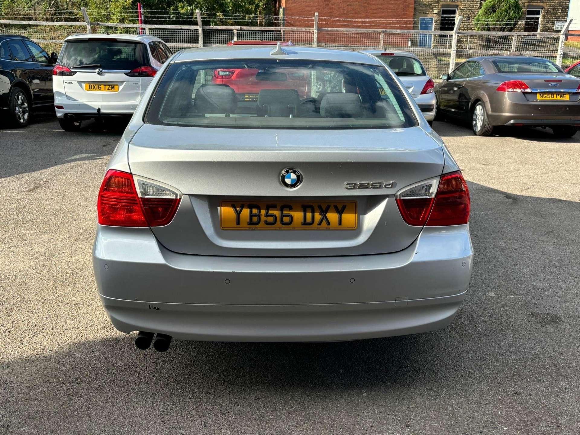 BMW 3 Series - Image 7