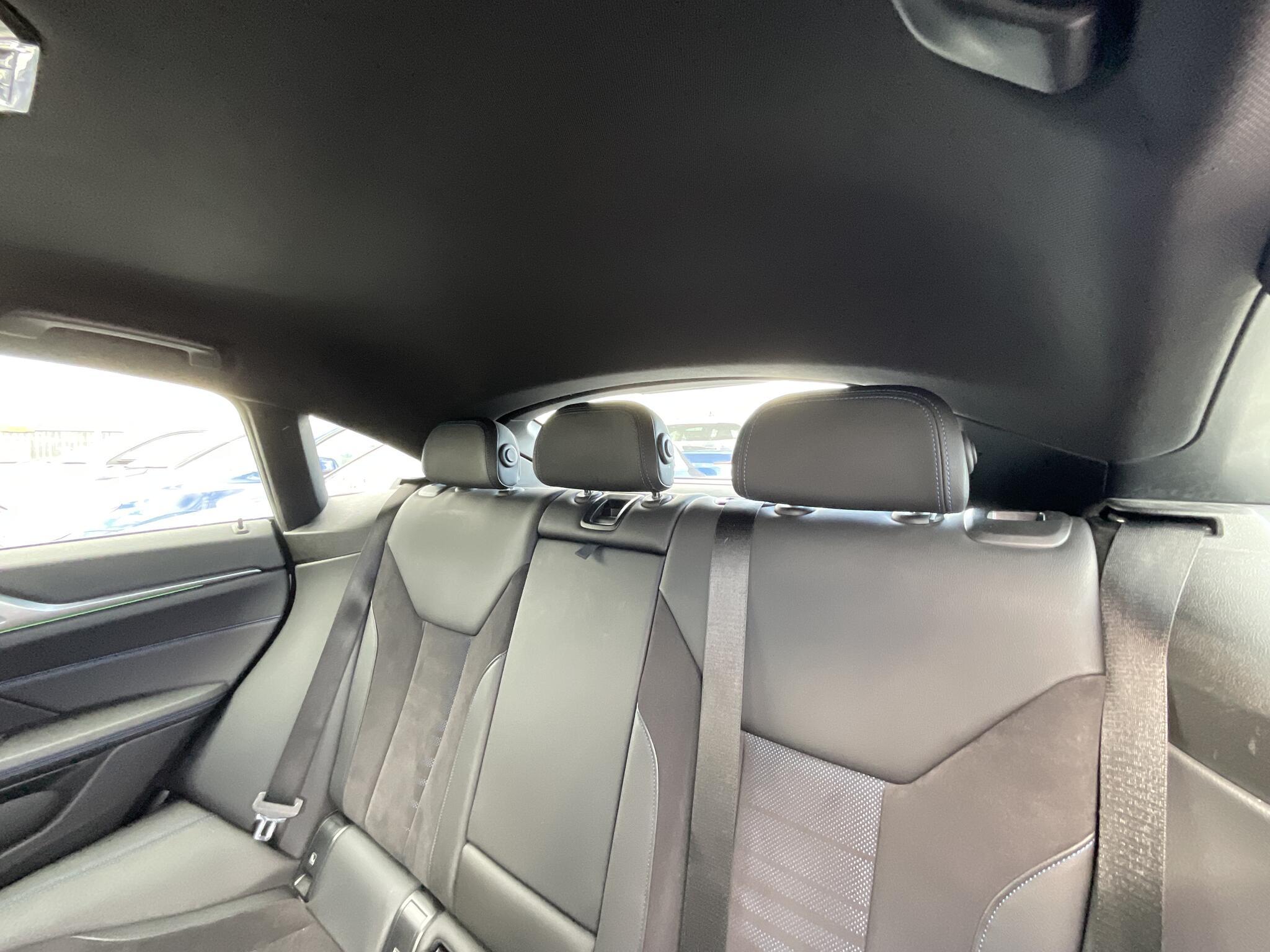 BMW I4 - Image 14