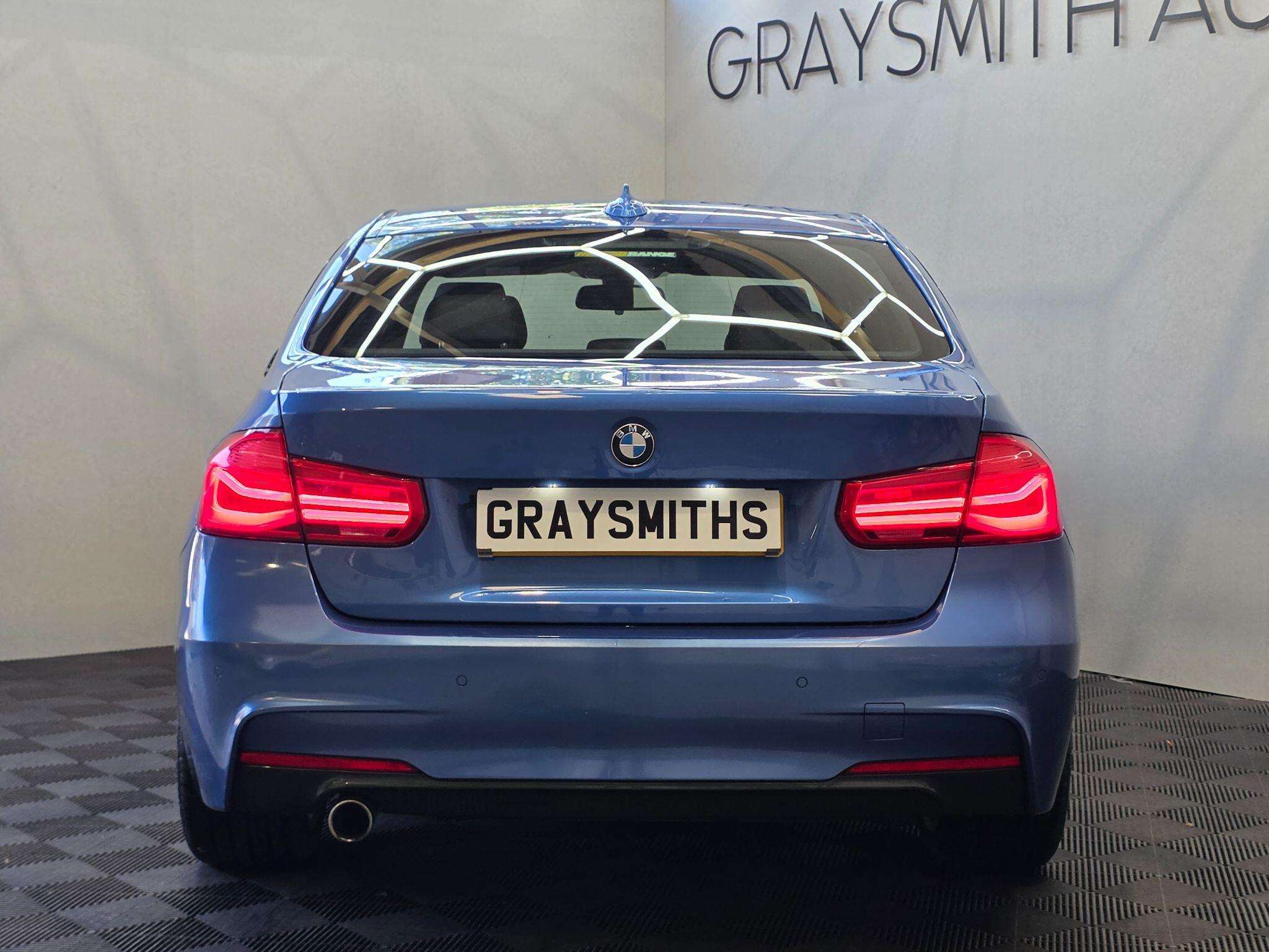 BMW 3 Series - Image 7