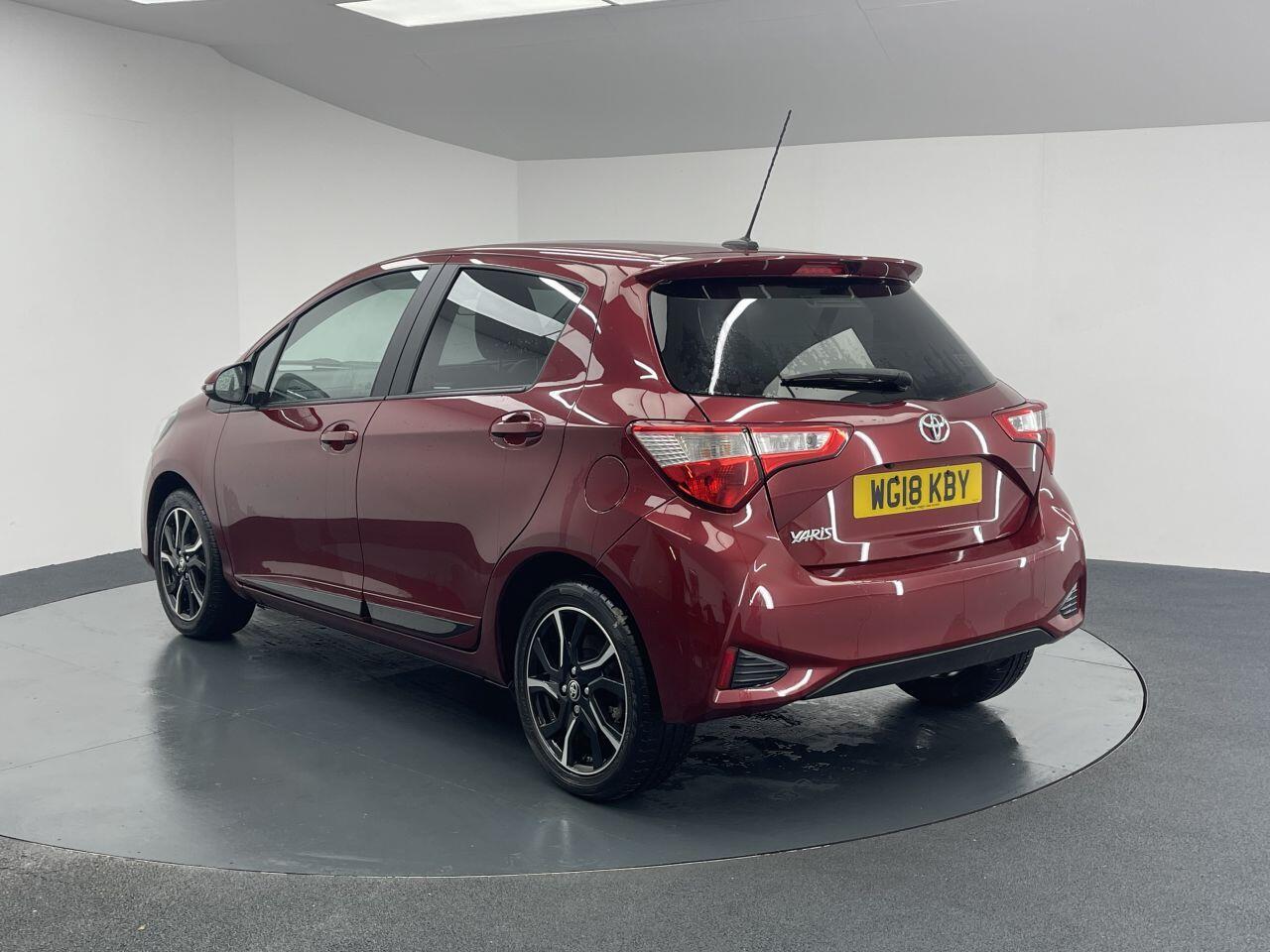 Toyota Yaris - Image 13