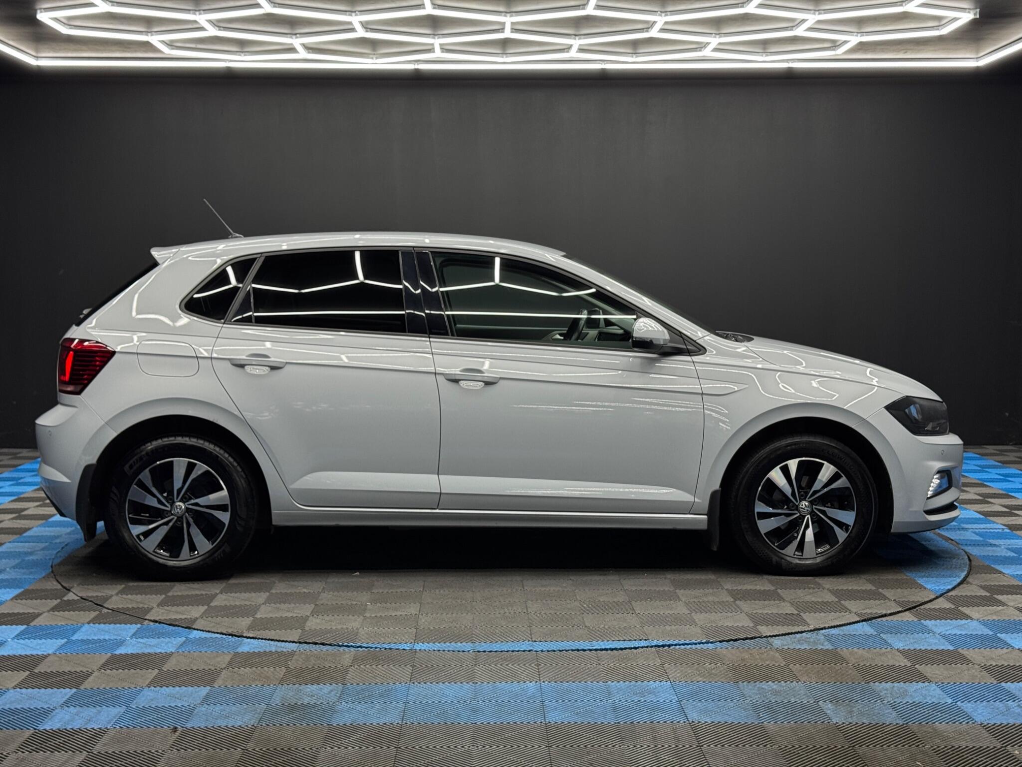 Volkswagen Polo - Image 4