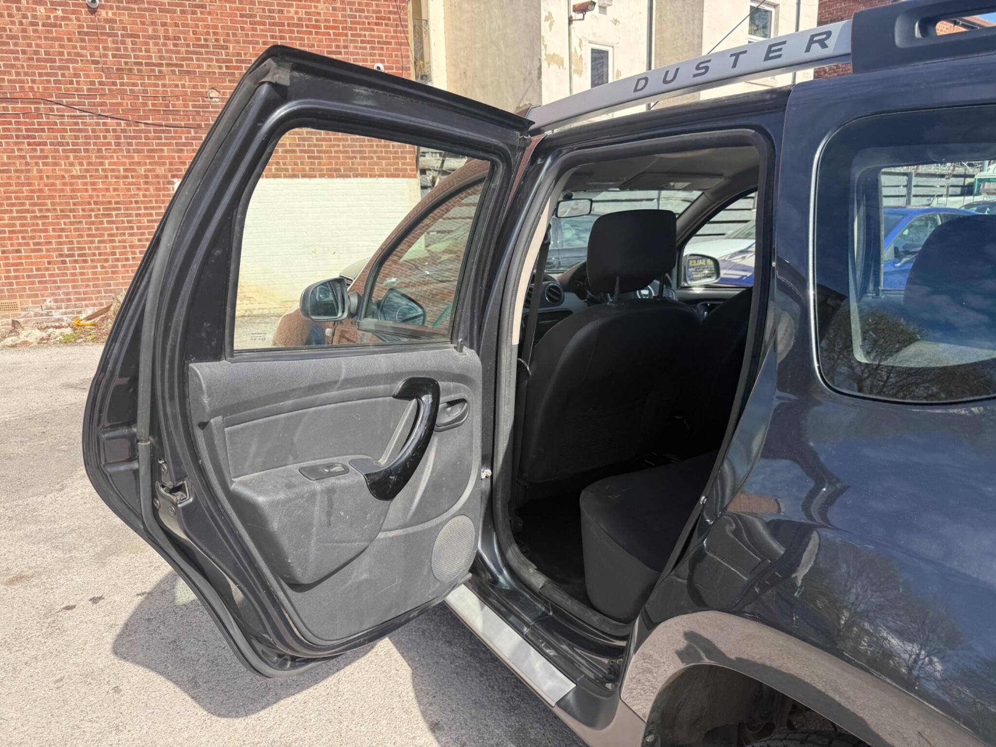 Dacia Duster - Image 25