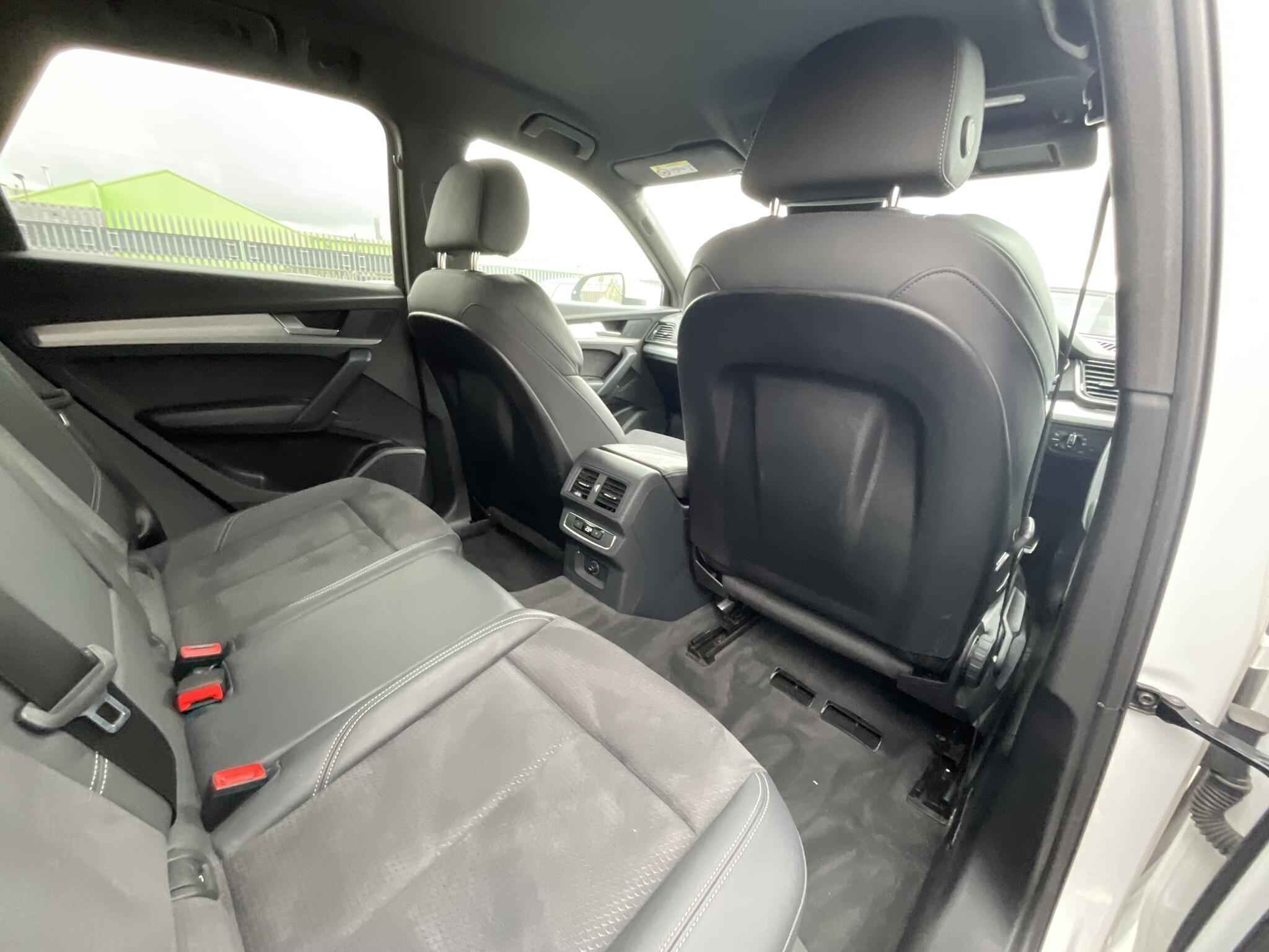 Audi Q5 - Image 10