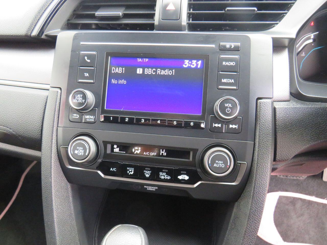 Honda Civic - Image 14