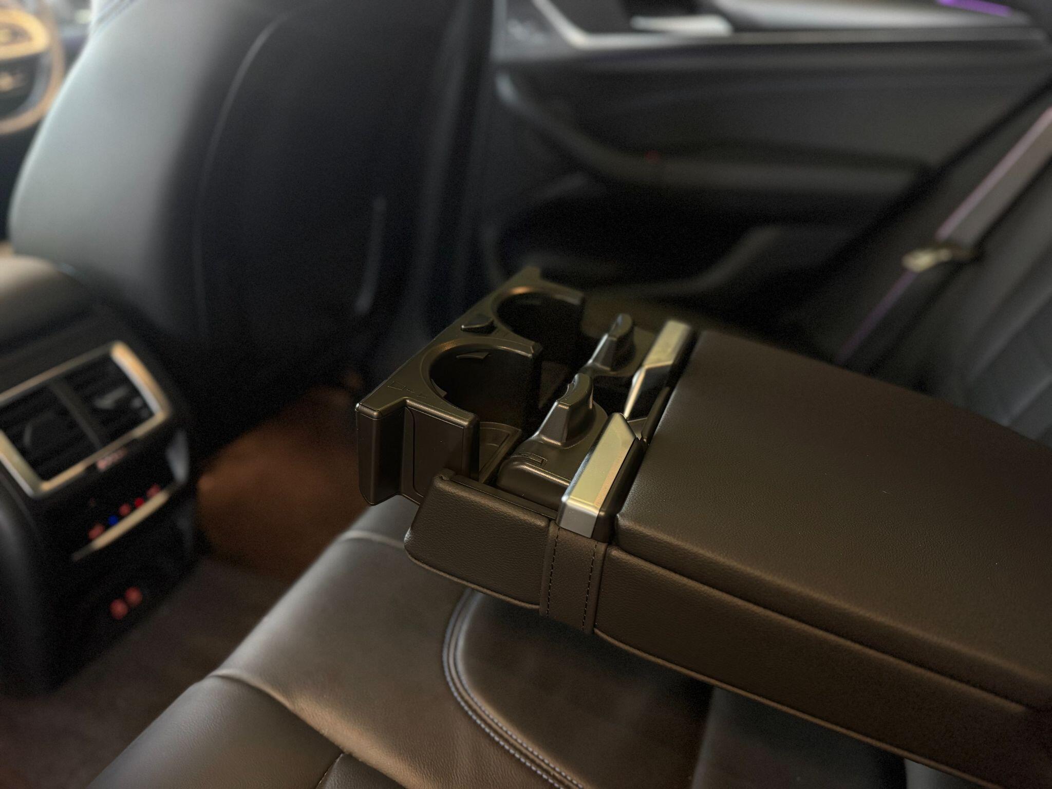 BMW iX3 - Image 7