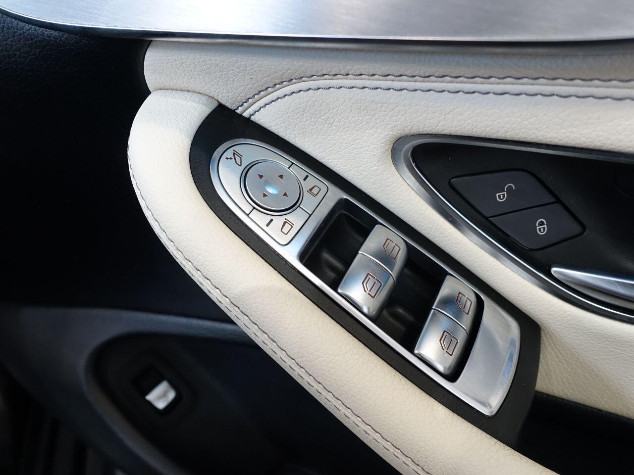 Mercedes-benz C-CLASS - Image 32