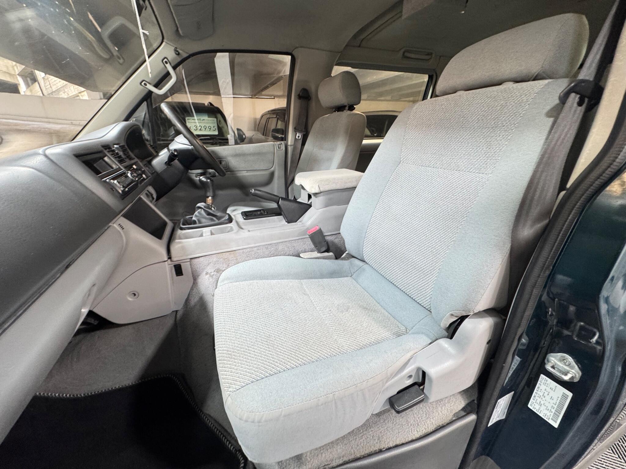 Mazda Bongo - Image 10