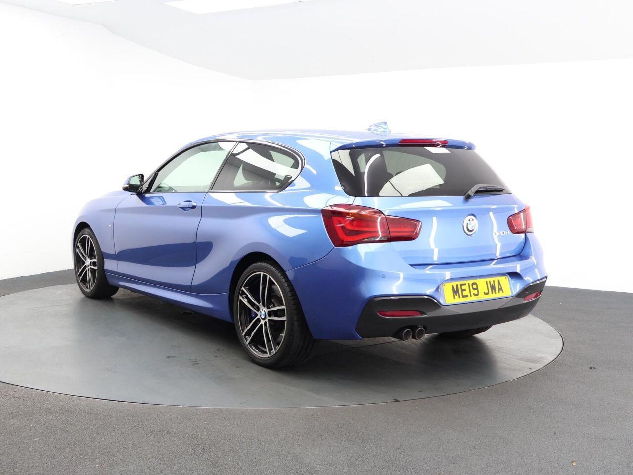 BMW 1 Series - Image 9