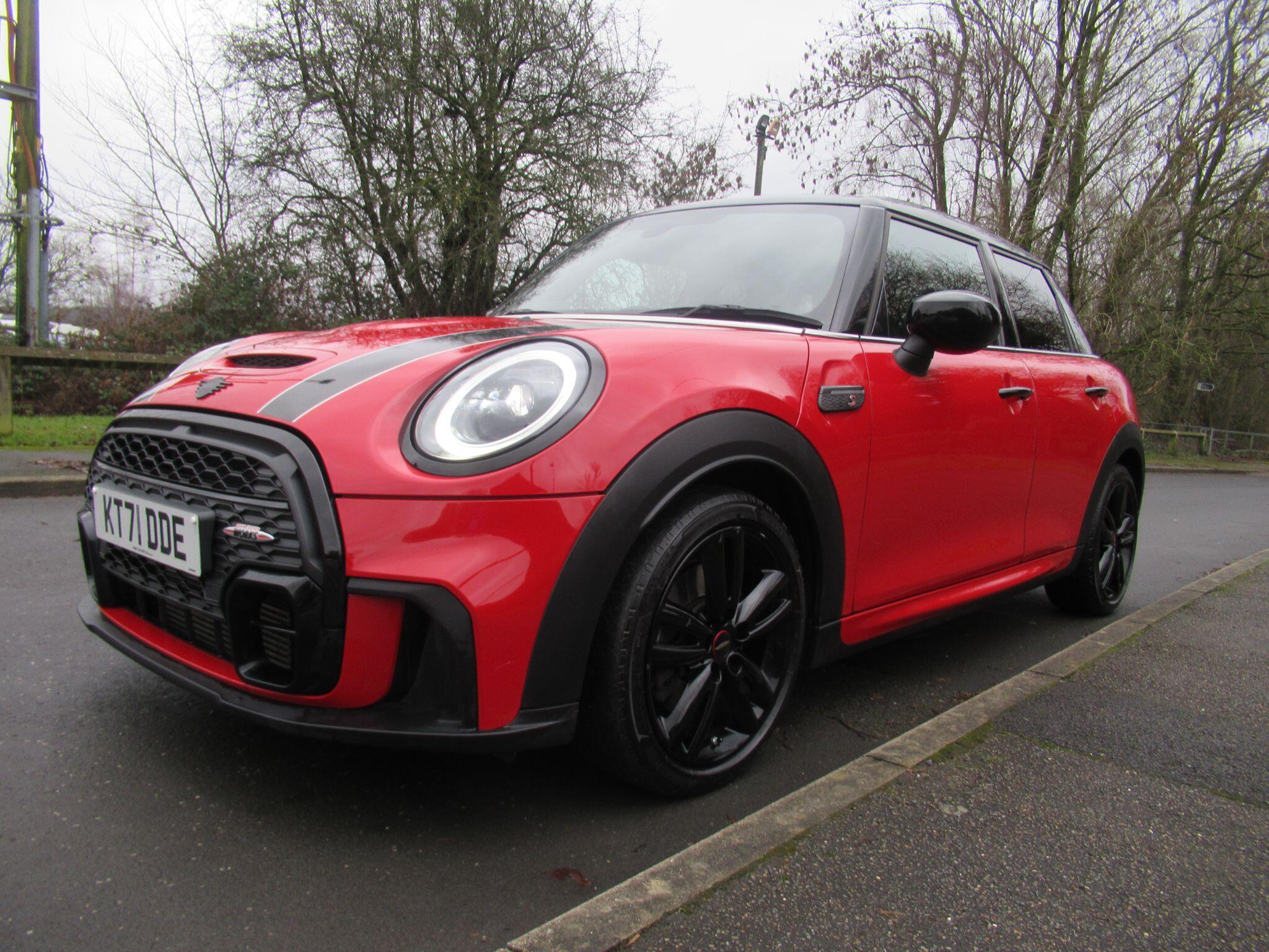 MINI Hatch - Image 7
