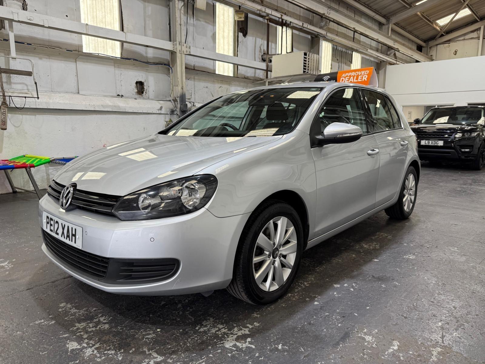 Volkswagen Golf - Image 5
