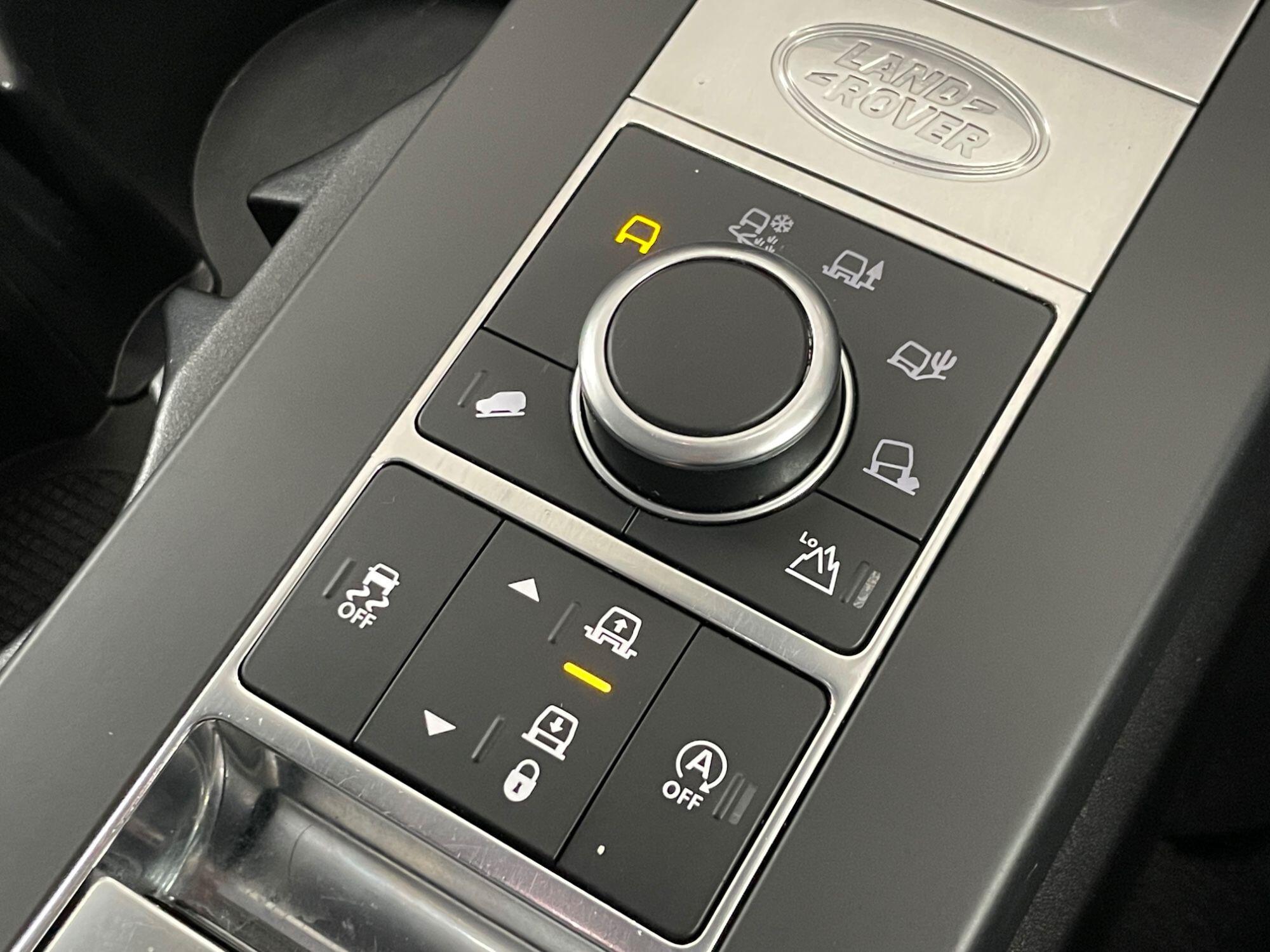 Land Rover Discovery - Image 53