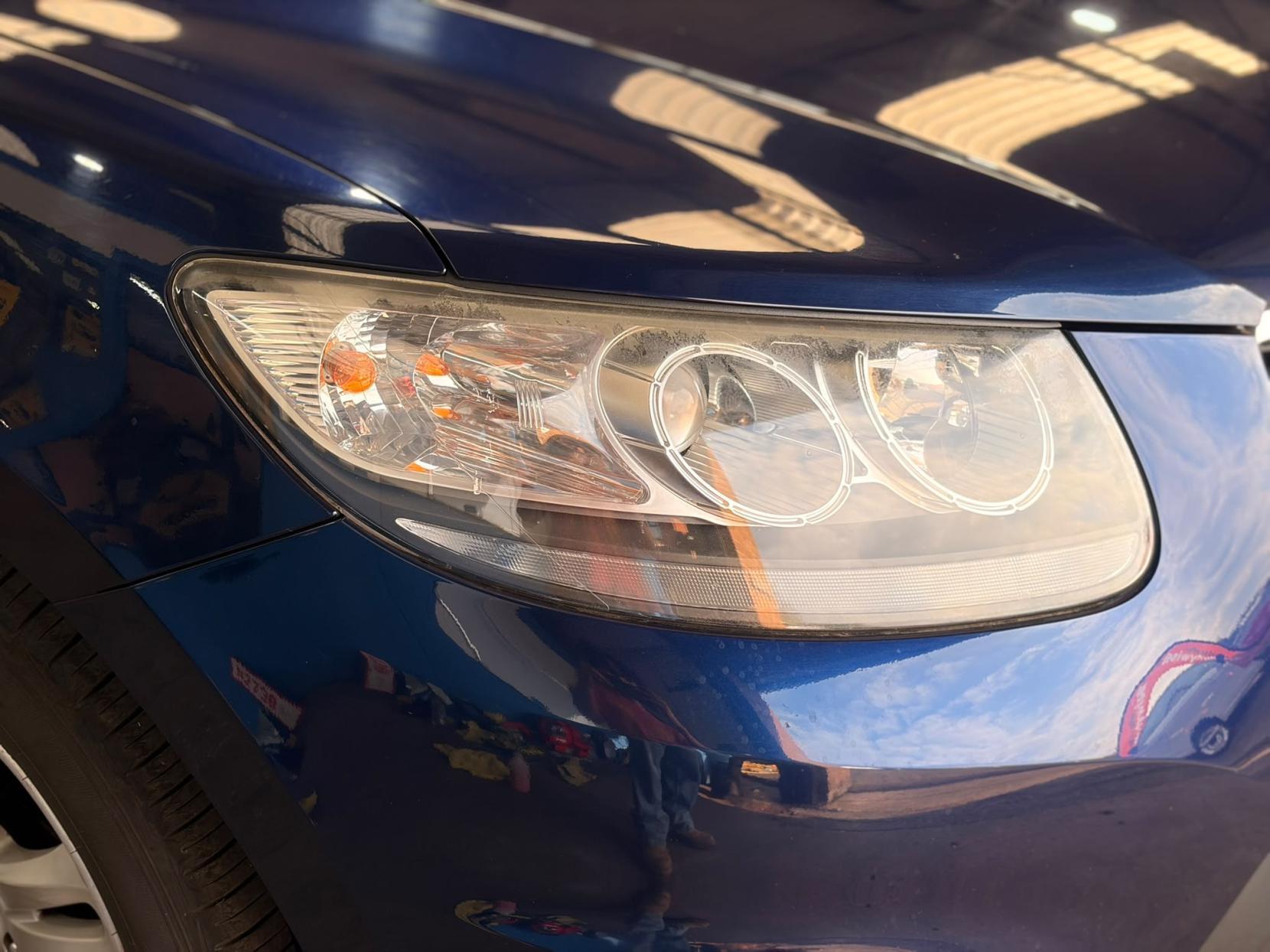 Hyundai Santa Fe - Image 11