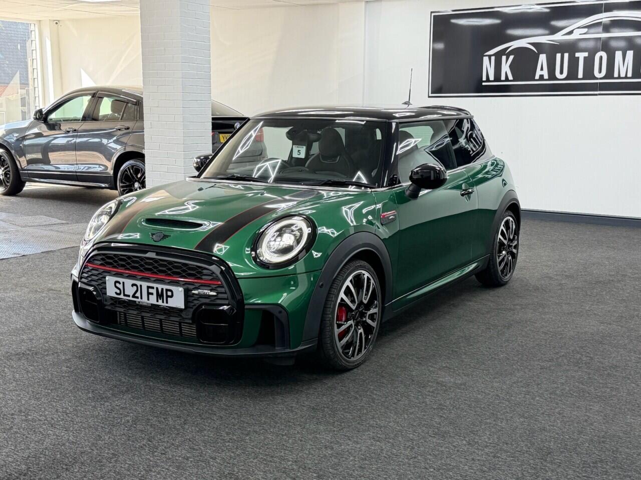 MINI Hatch - Image 9