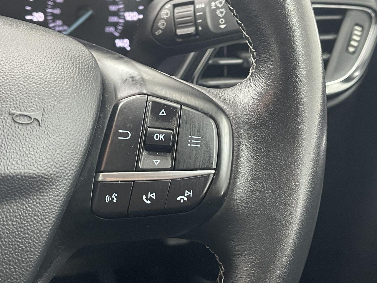 Ford Fiesta - Image 41