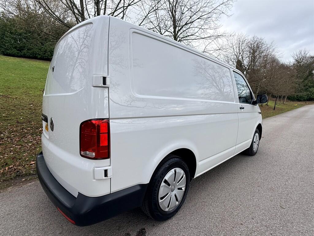 Volkswagen Transporter - Image 5