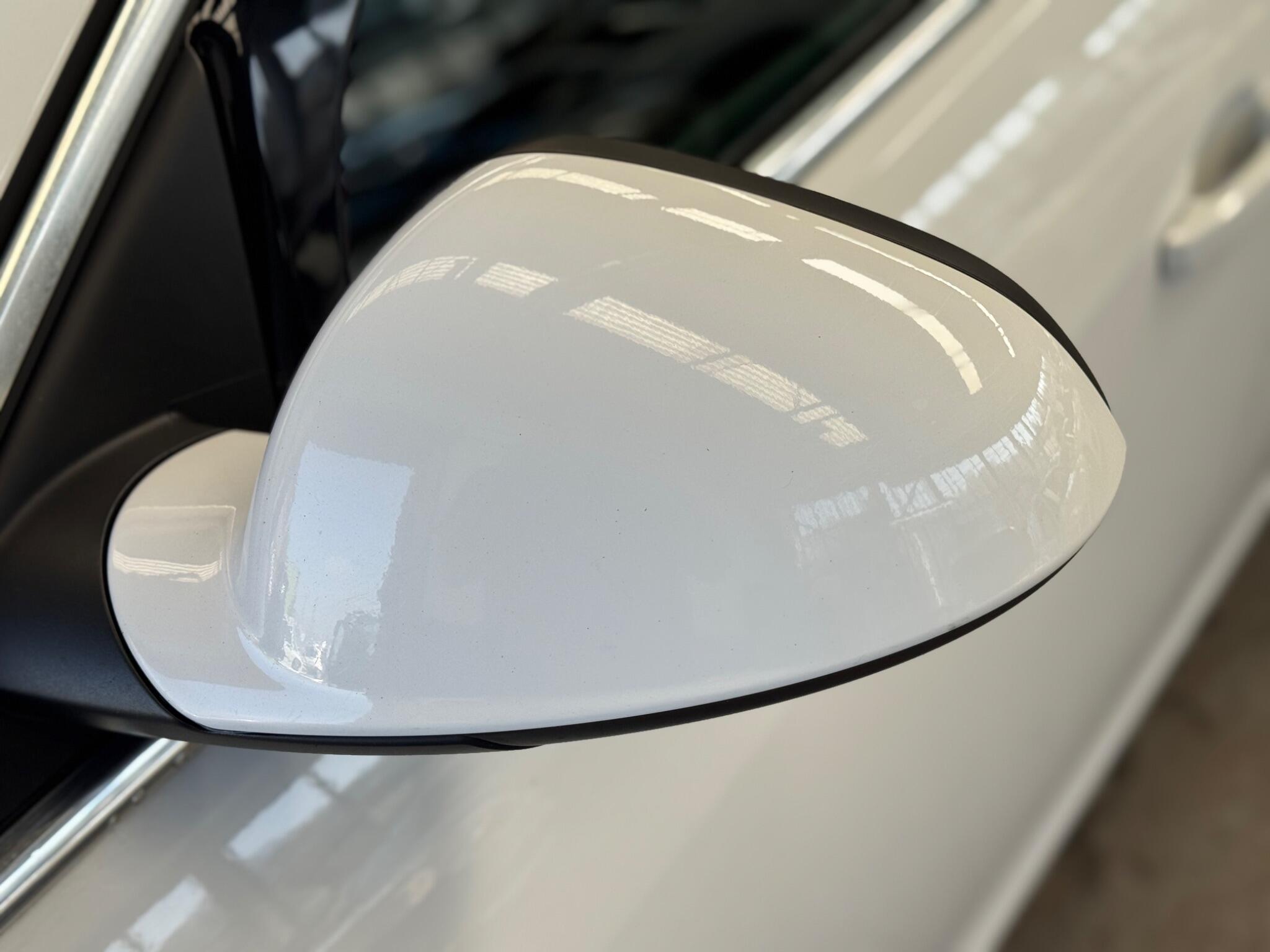 Vauxhall Insignia - Image 34