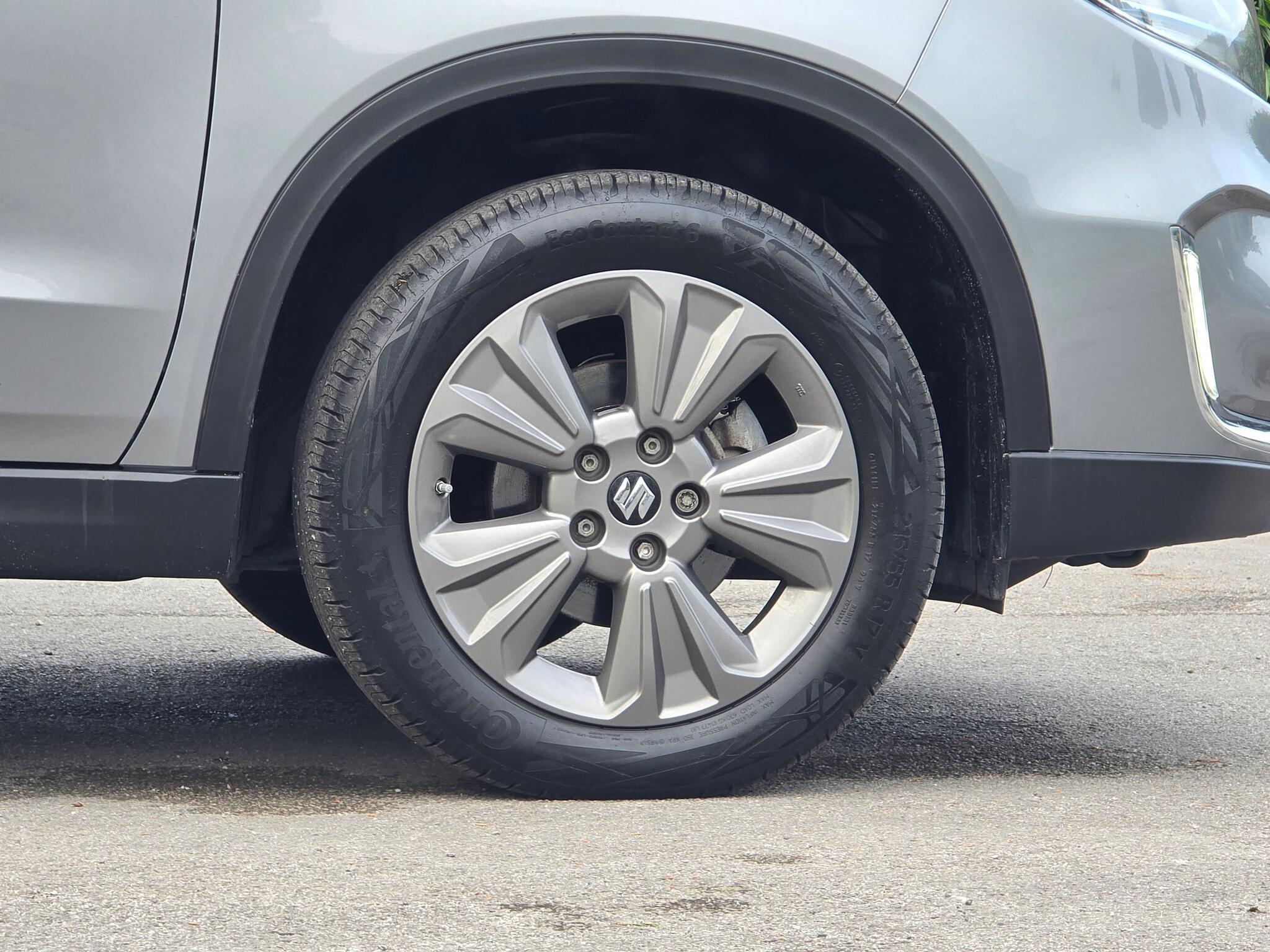 Suzuki Vitara - Image 16