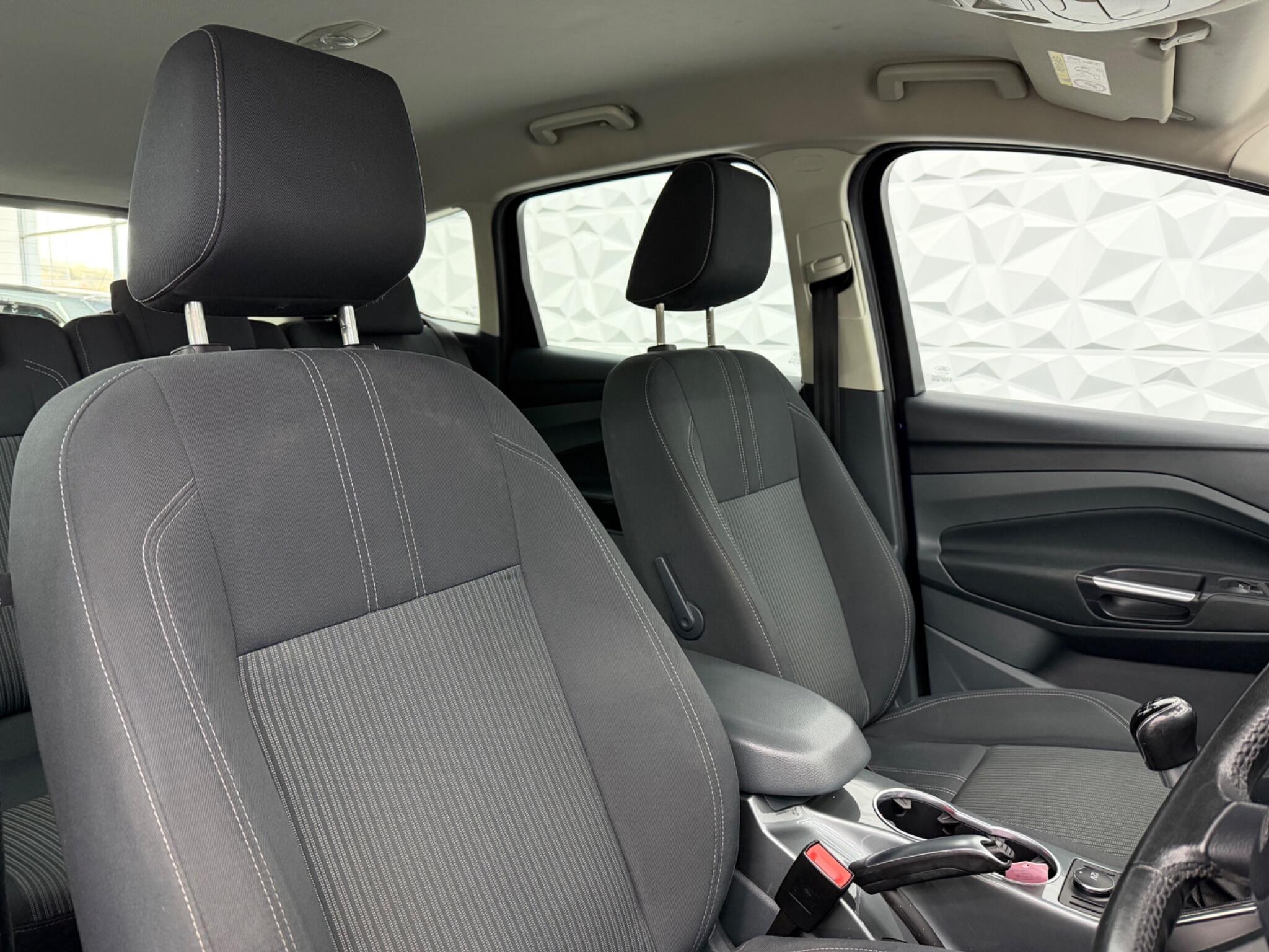 Ford C-MAX - Image 9