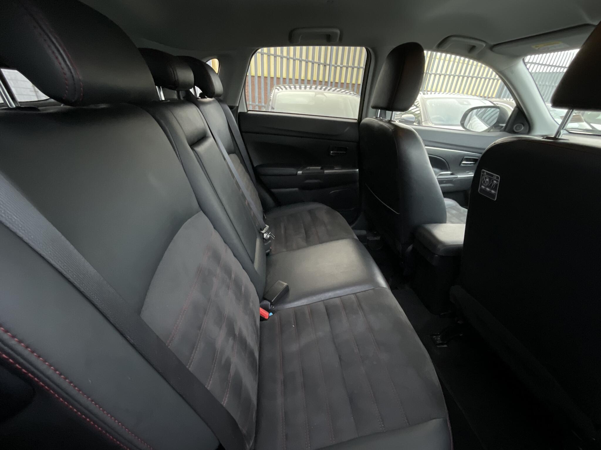 Mitsubishi ASX - Image 12