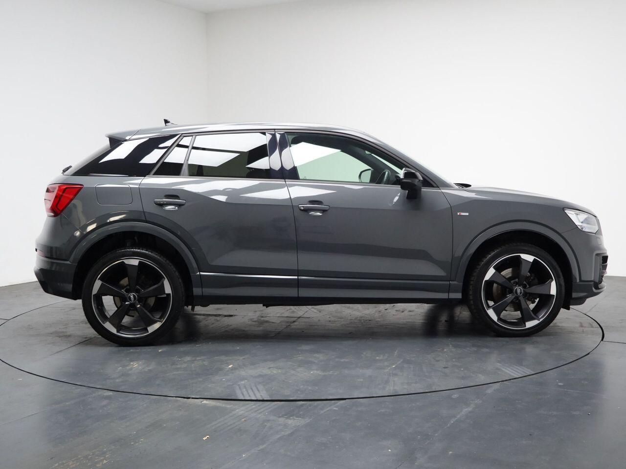 Audi Q2 - Image 8