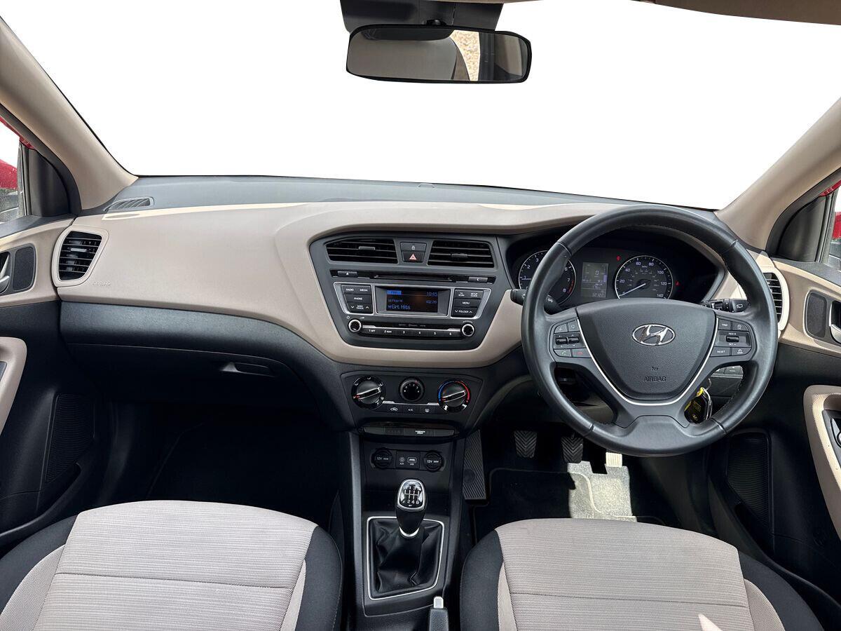 Hyundai i20 - Image 18
