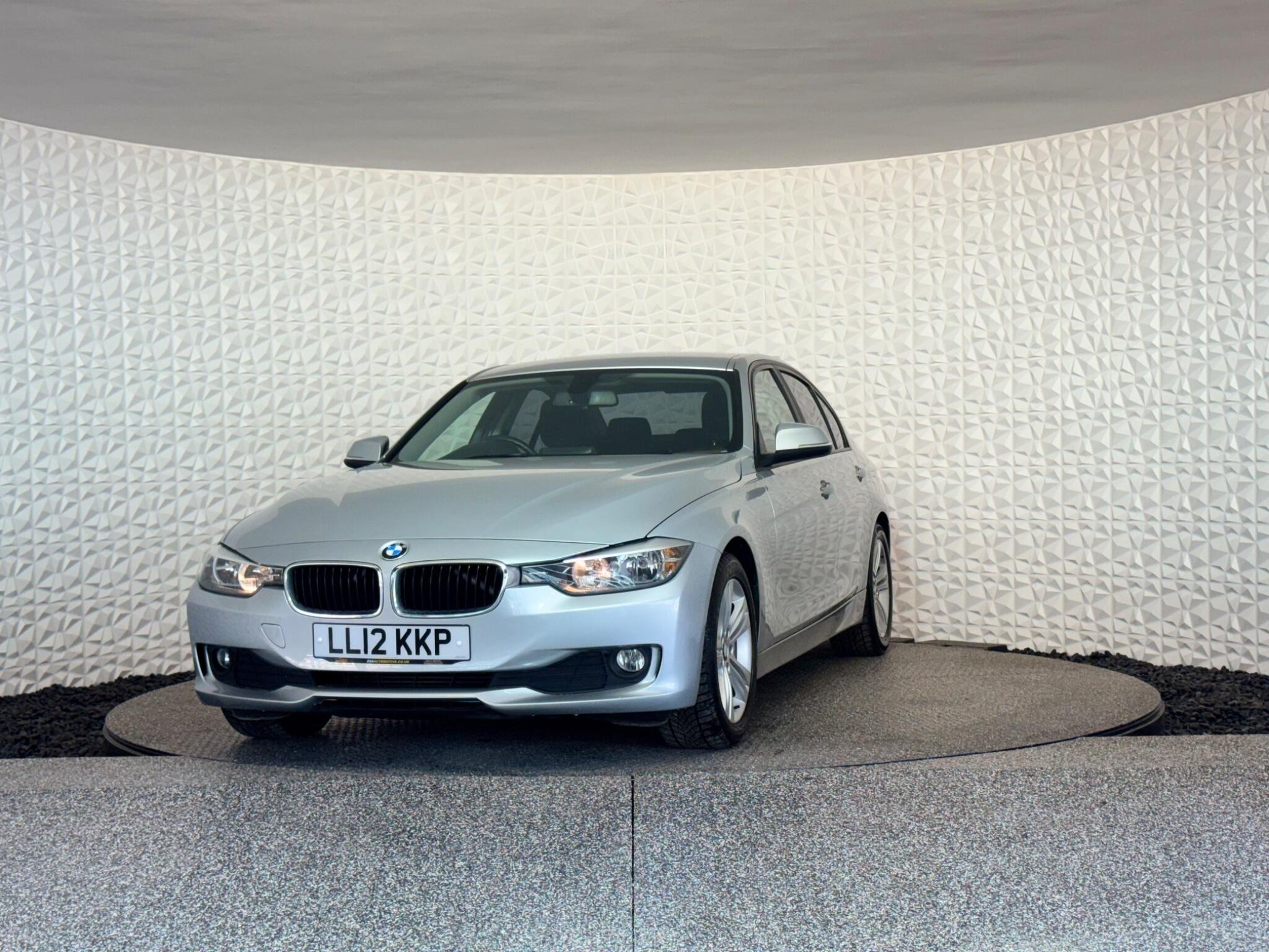 BMW 3 Series - Image 21