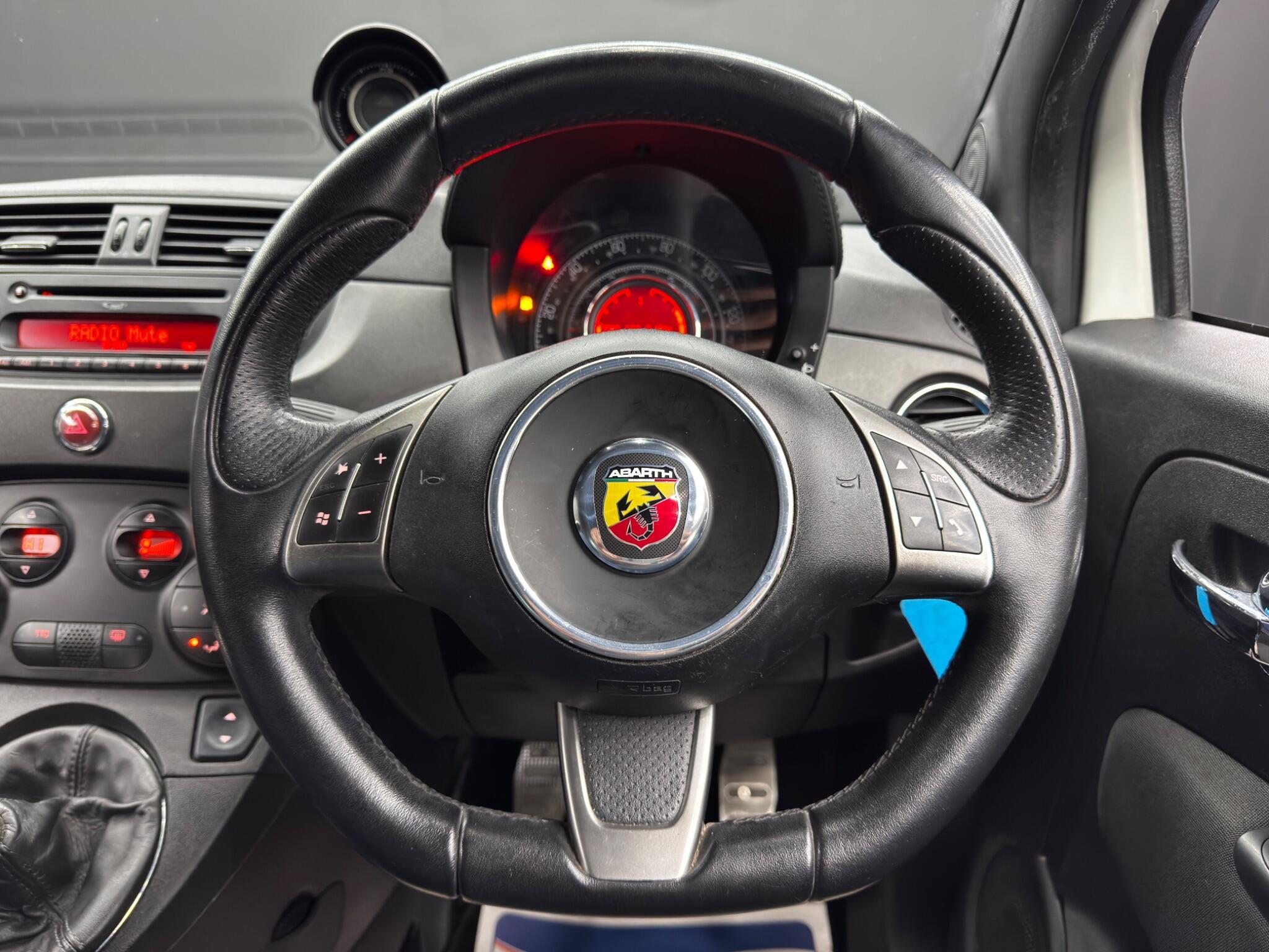 Abarth 595 - Image 16