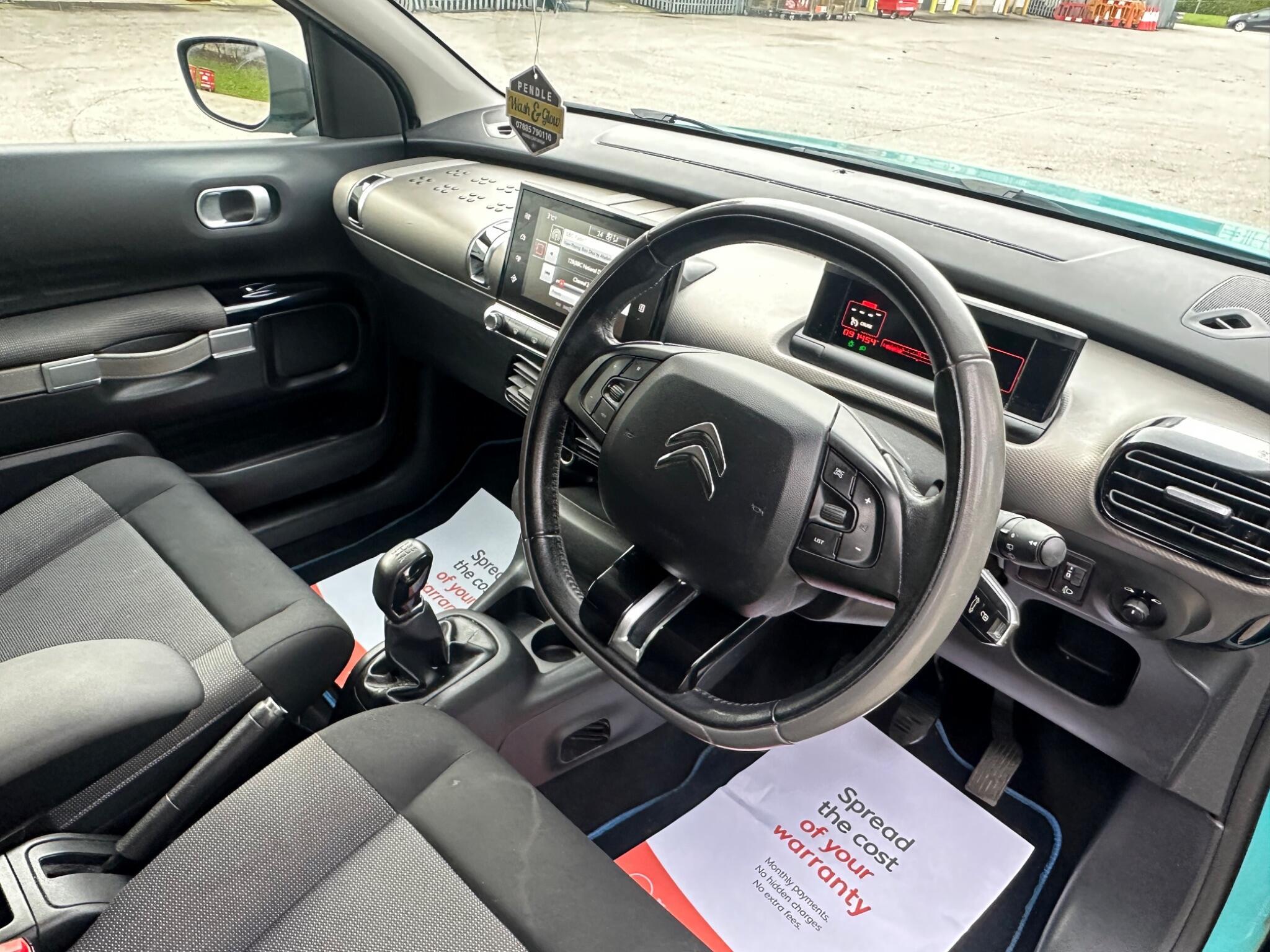 Citroen C4 Cactus - Image 21