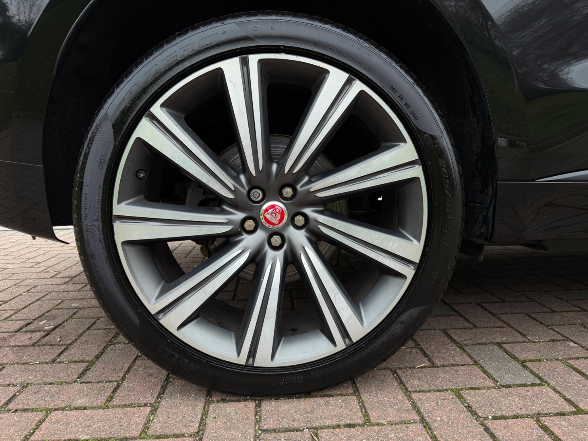 Jaguar F-Pace - Image 42