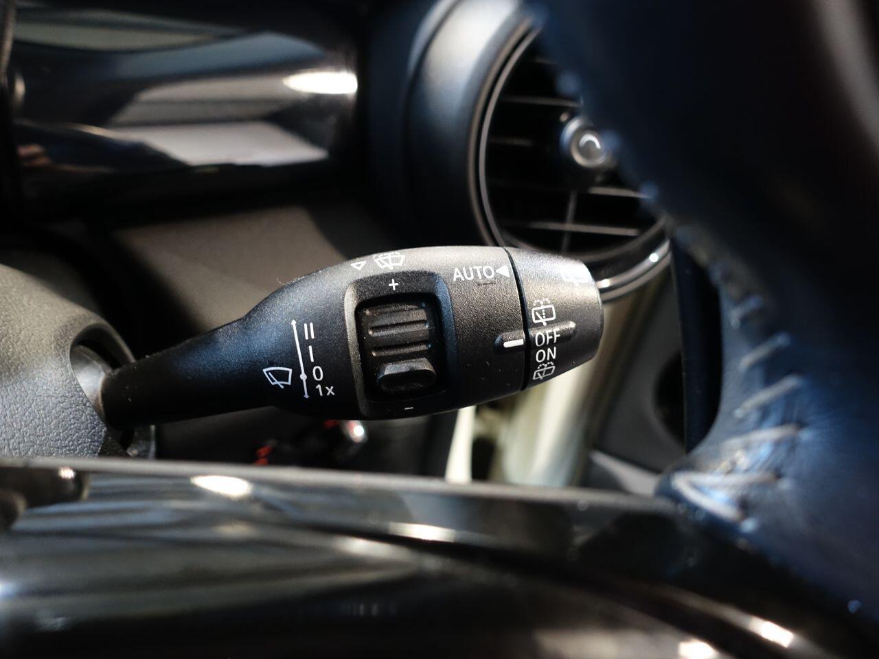 MINI Hatch - Image 27